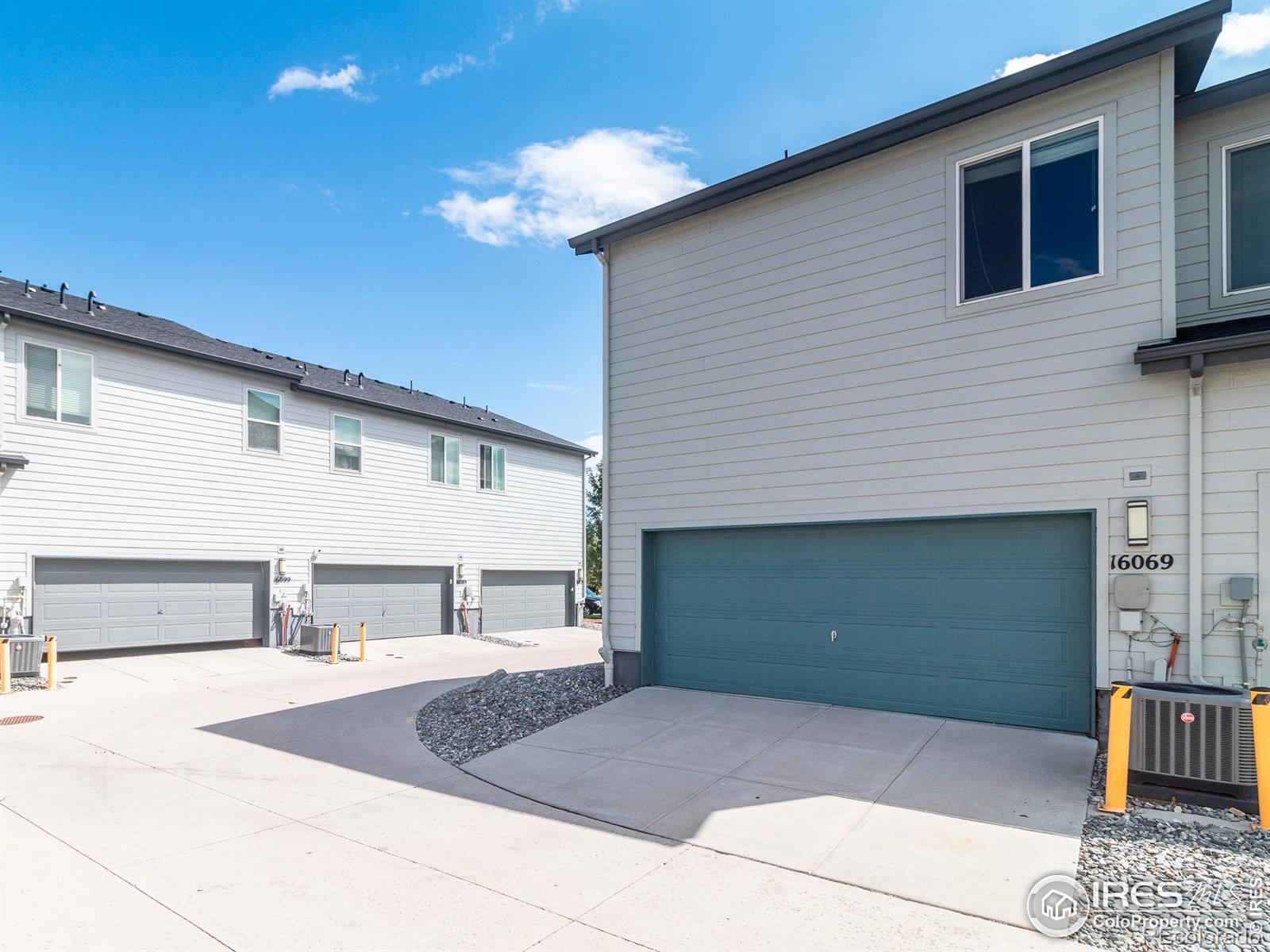 MLS Image #17 for 16069 e elk drive ,denver, Colorado