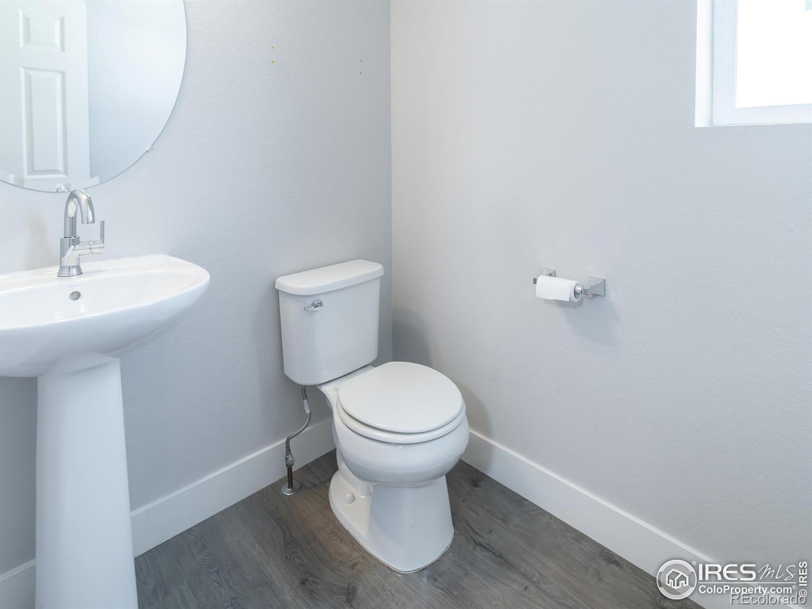 MLS Image #7 for 16069 e elk drive ,denver, Colorado