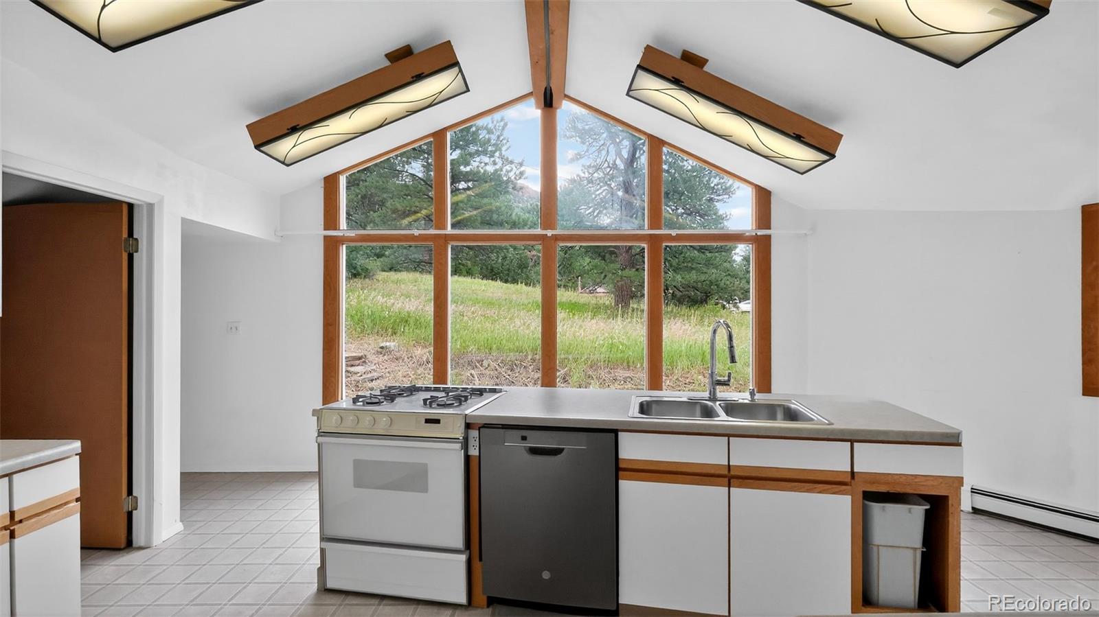 MLS Image #12 for 8689  douglas lane,beulah, Colorado
