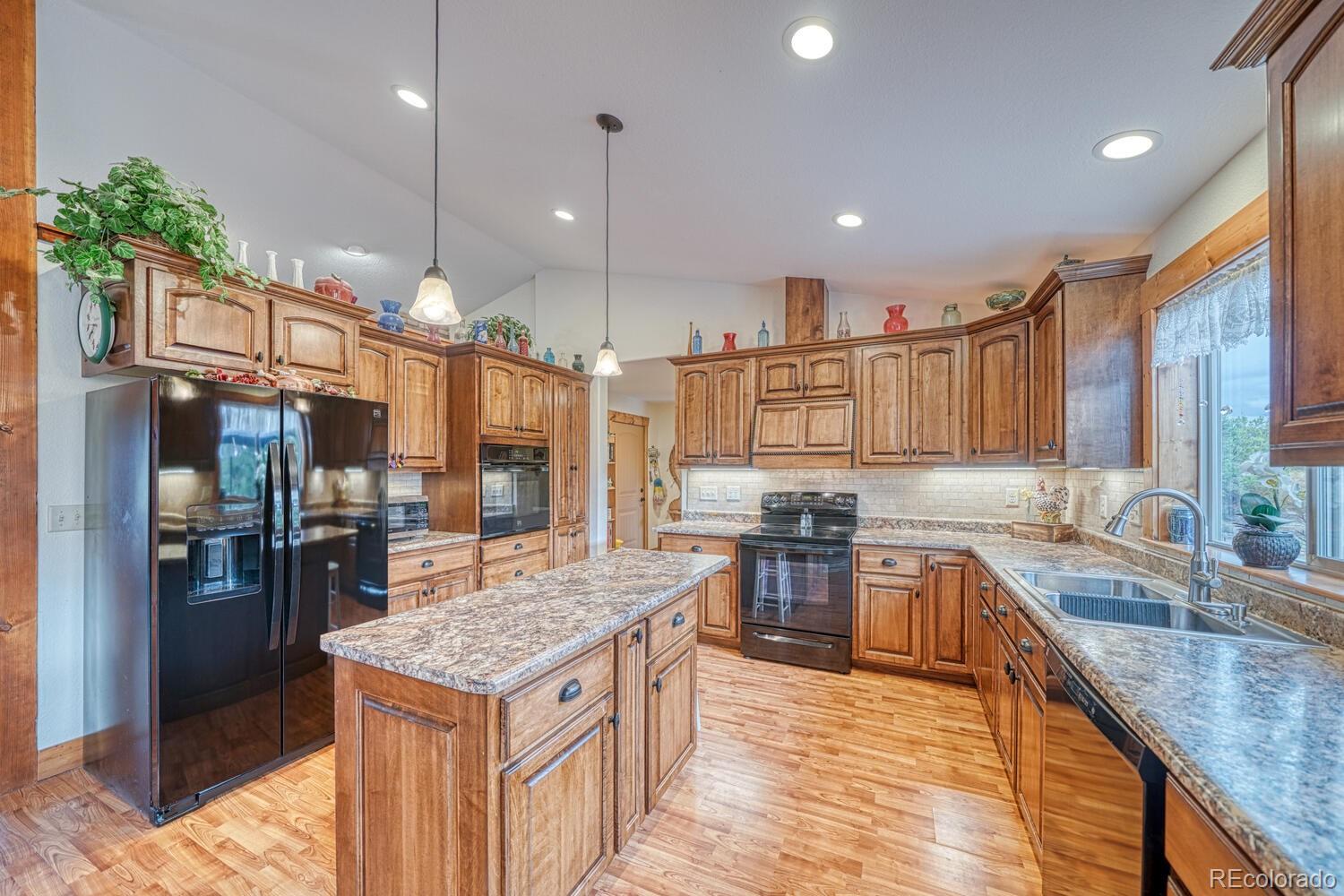 MLS Image #21 for 15550  silver tip court,buena vista, Colorado