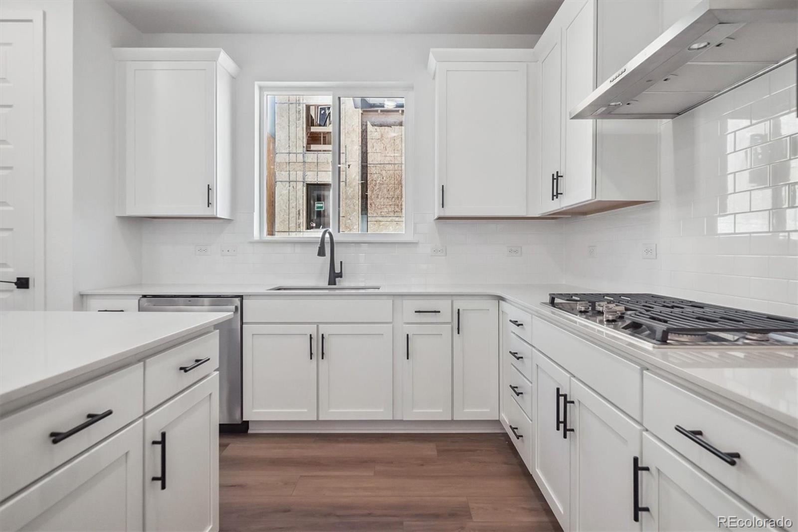 MLS Image #10 for 11466 e briarwood circle,centennial, Colorado