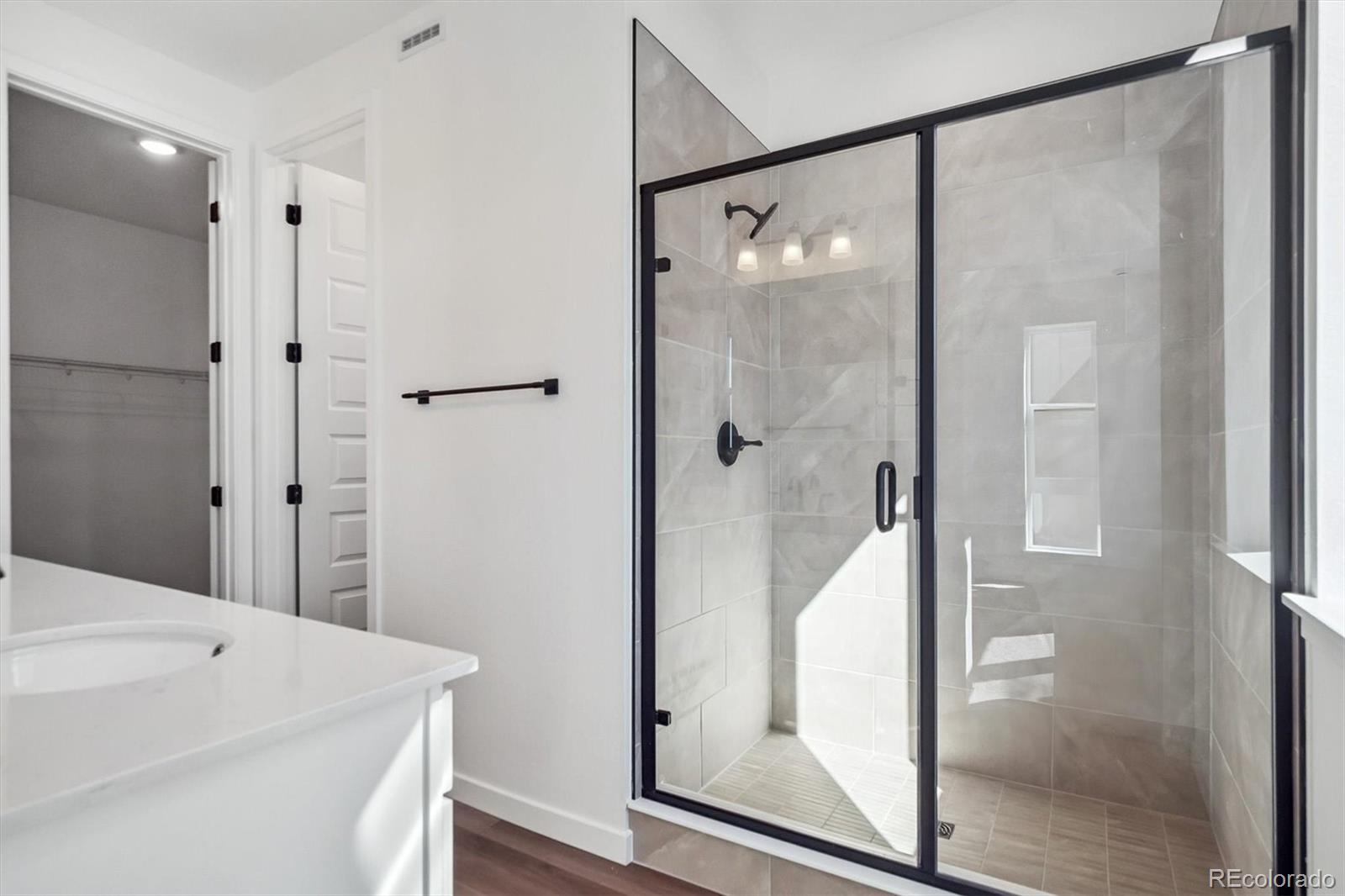 MLS Image #14 for 11466 e briarwood circle,centennial, Colorado