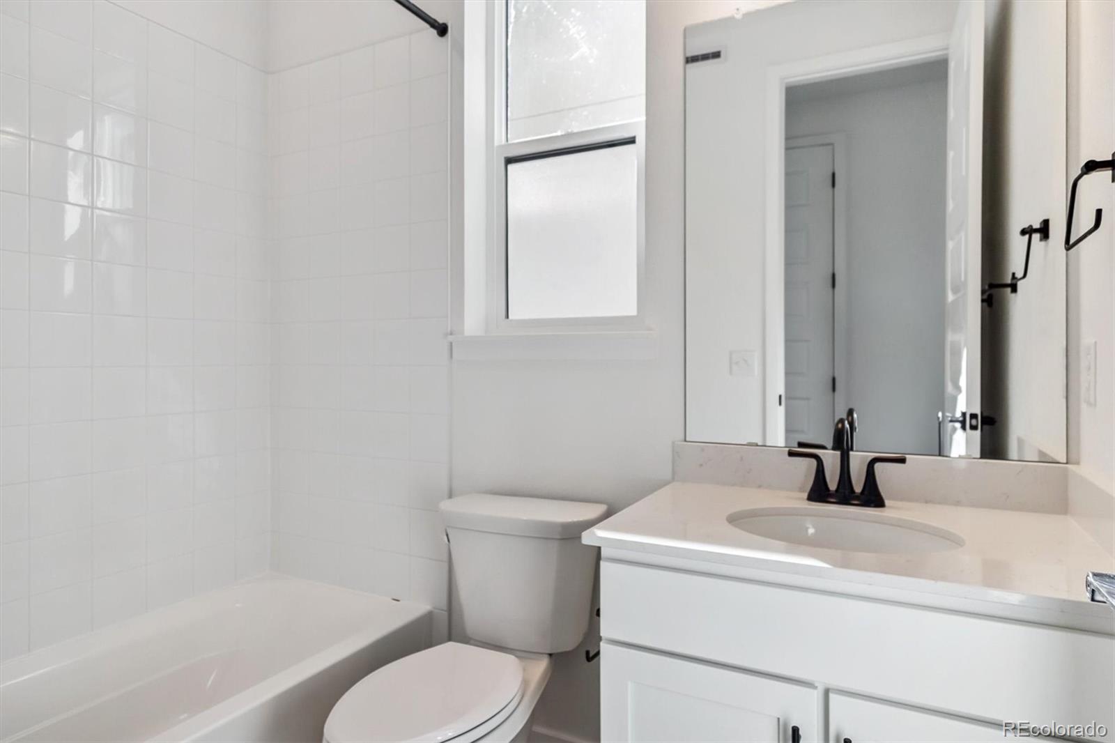 MLS Image #16 for 11466 e briarwood circle,centennial, Colorado