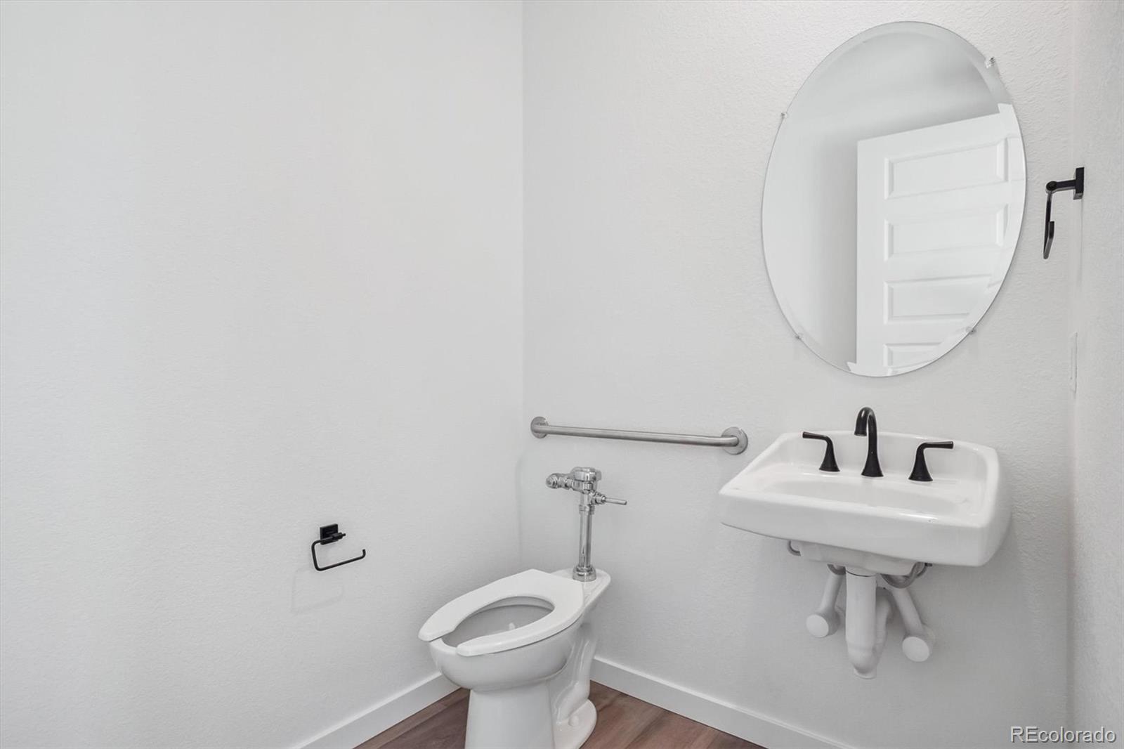 MLS Image #5 for 11466 e briarwood circle,centennial, Colorado