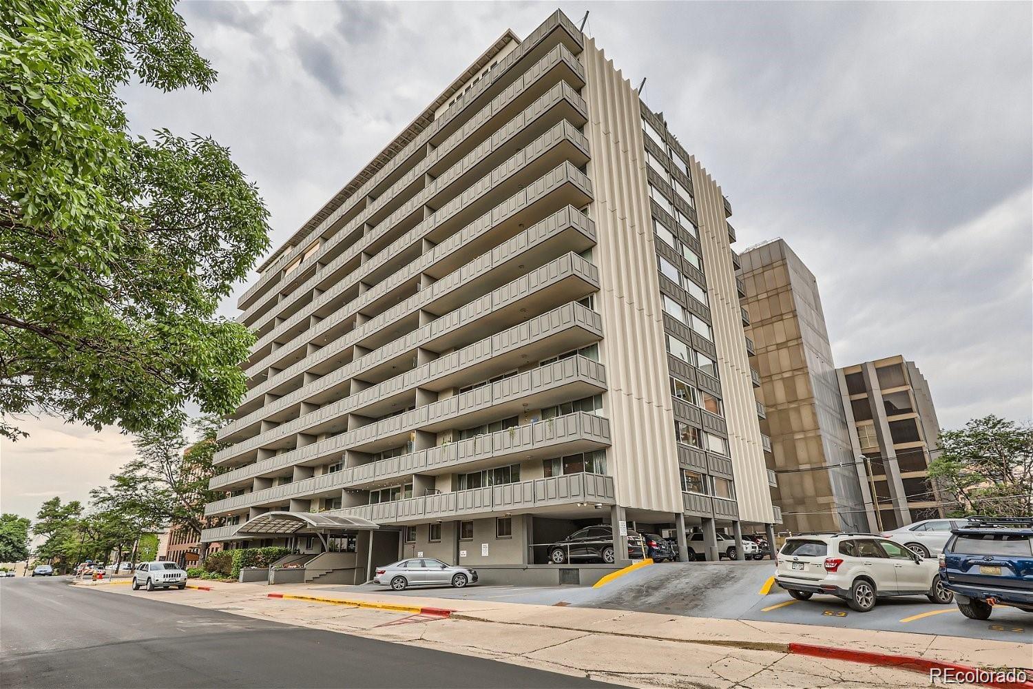 MLS Image #13 for 909 n logan street 4a,denver, Colorado