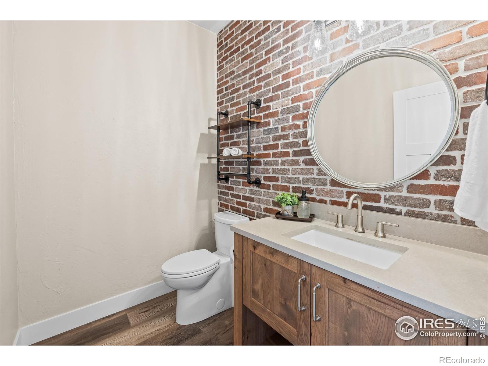 MLS Image #13 for 27446  county road 388 ,kersey, Colorado