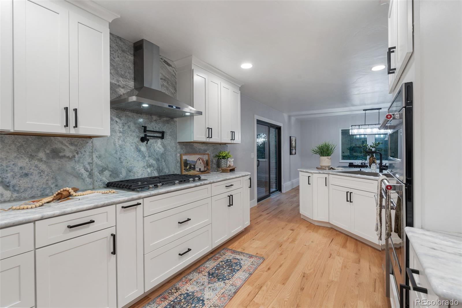 MLS Image #12 for 526  penrose boulevard,colorado springs, Colorado