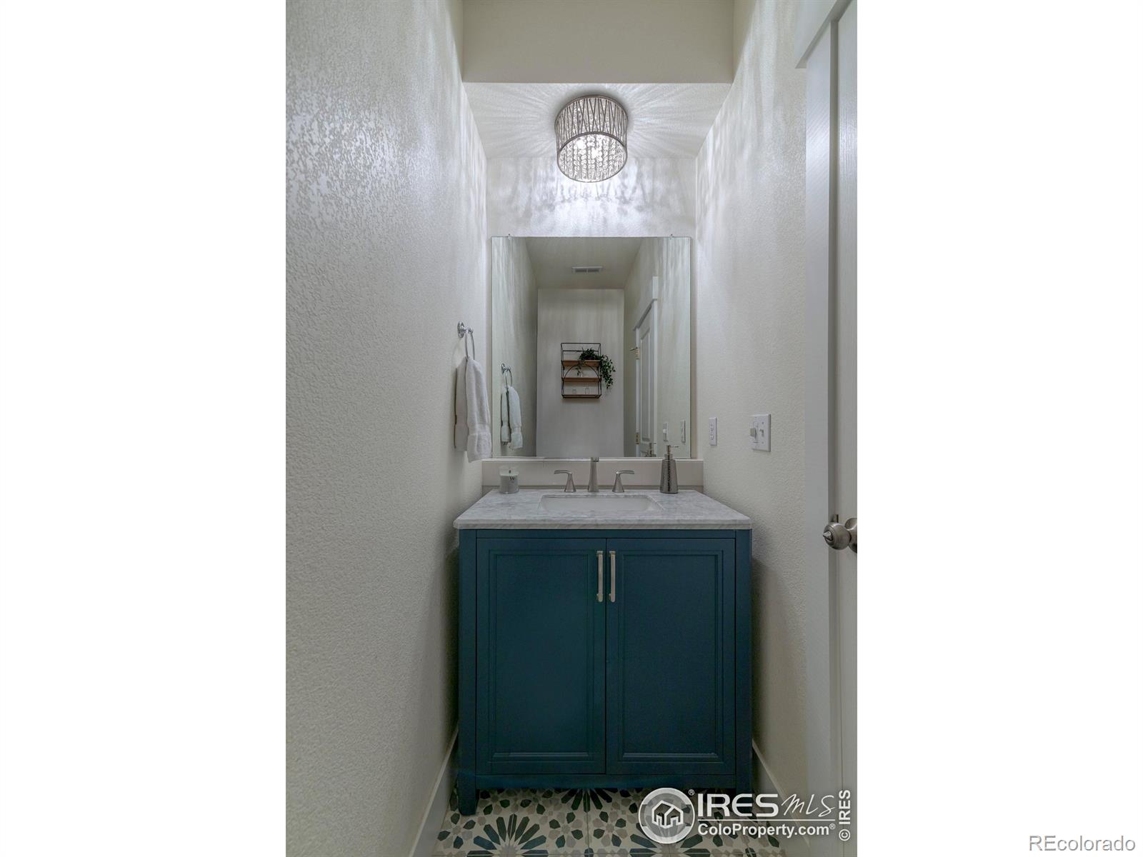 MLS Image #29 for    ,, Colorado