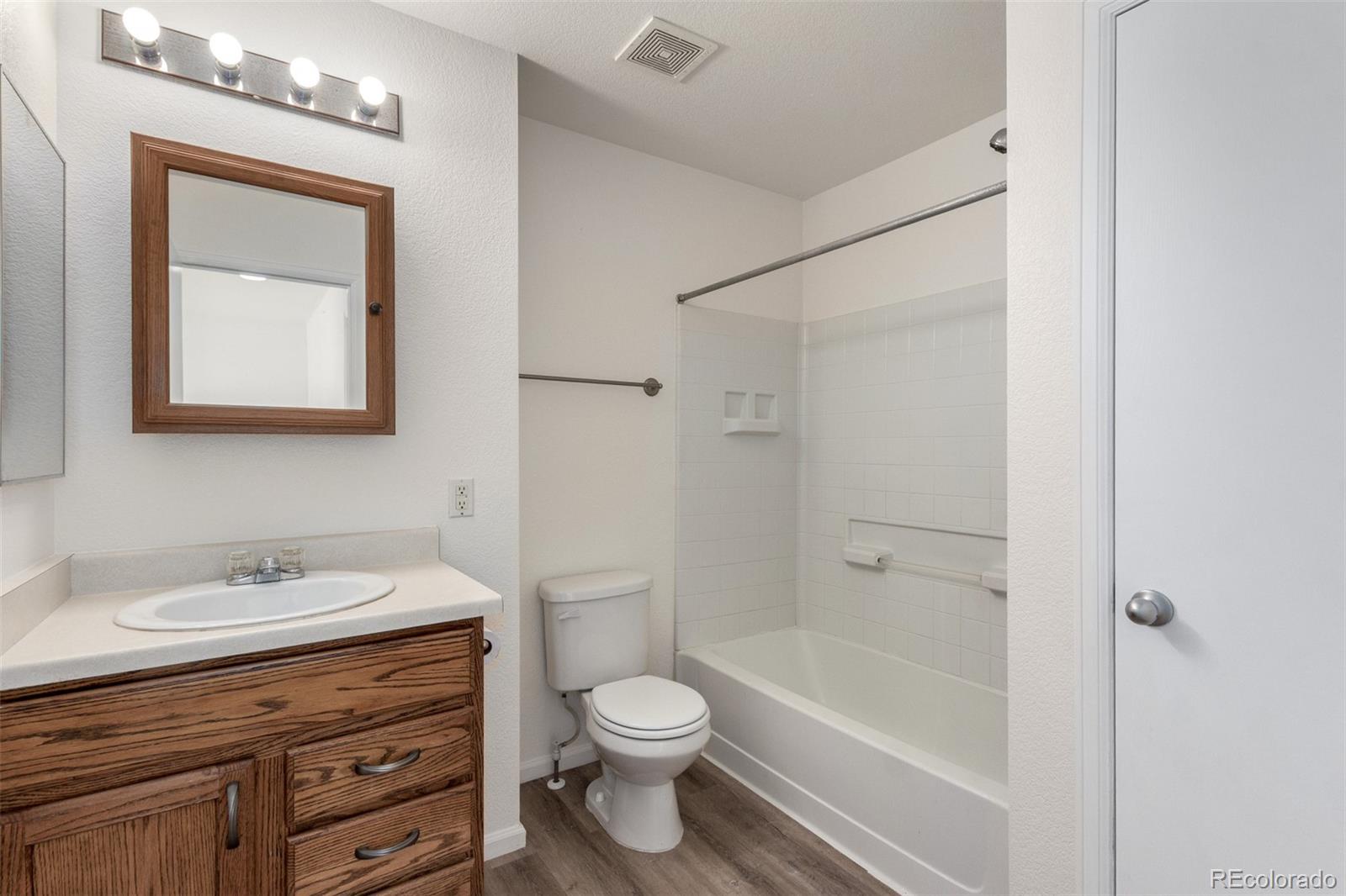 MLS Image #18 for 5850  ceylon street,denver, Colorado