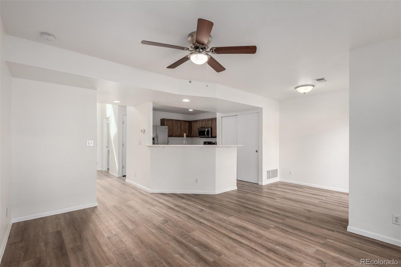 MLS Image #4 for 5850  ceylon street,denver, Colorado