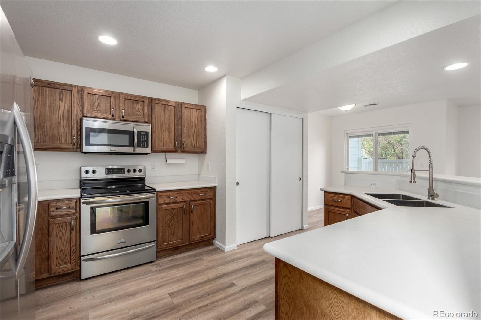 MLS Image #9 for 5850  ceylon street,denver, Colorado