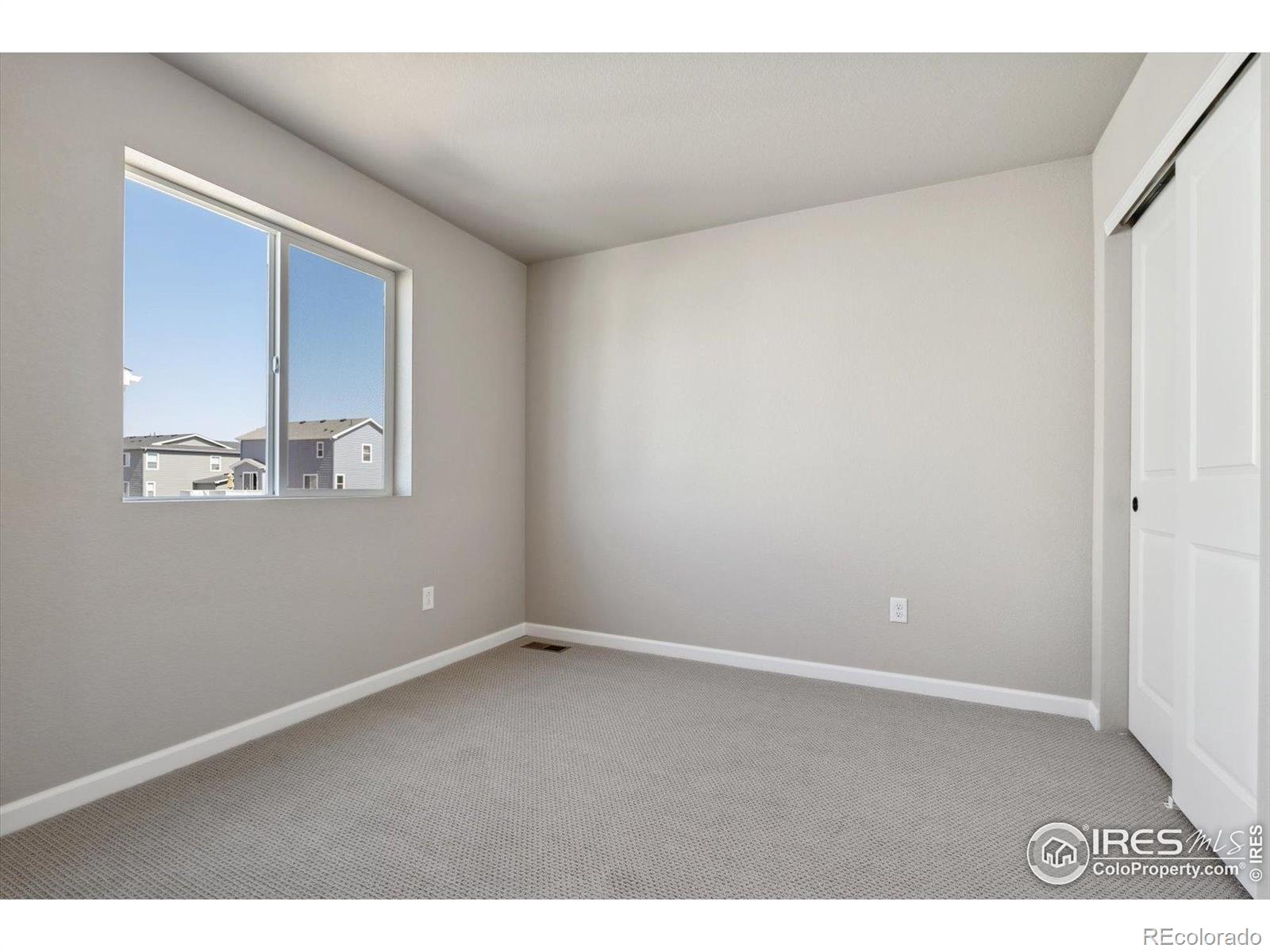 MLS Image #24 for 944  harvard street,johnstown, Colorado