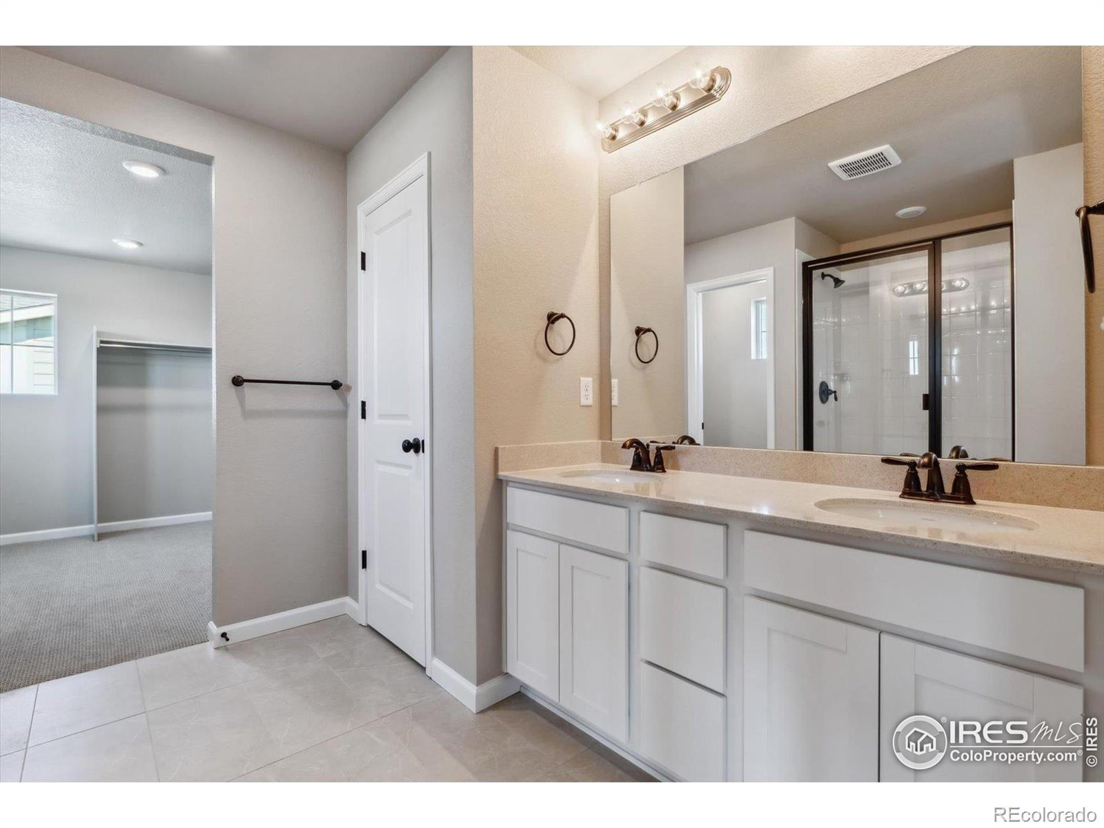 MLS Image #41 for 944  harvard street,johnstown, Colorado