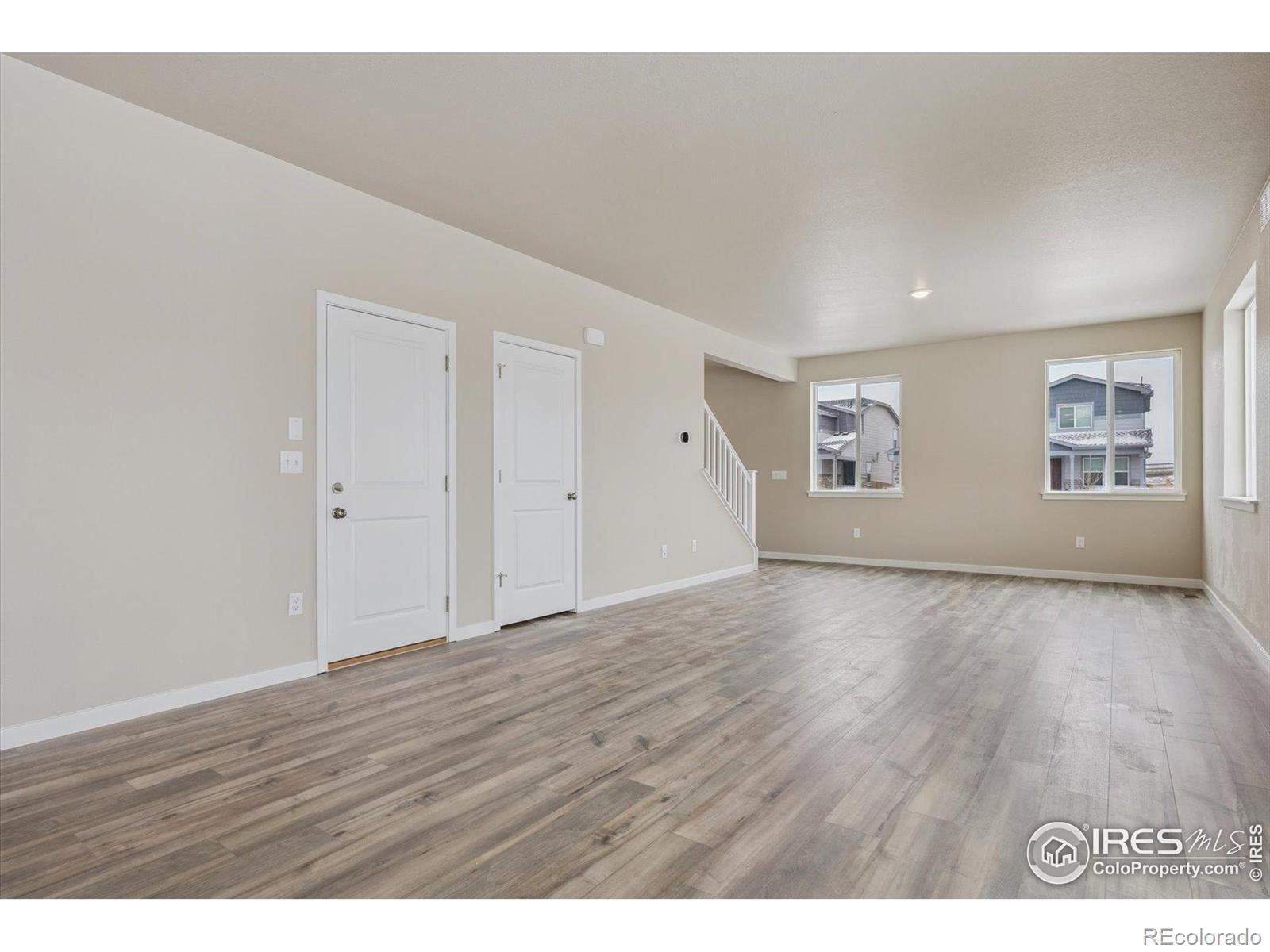MLS Image #9 for 944  harvard street,johnstown, Colorado
