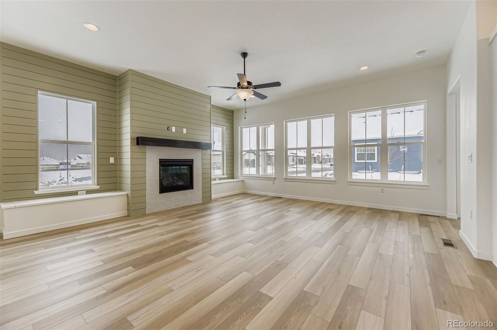 MLS Image #4 for 8902 s riviera way,aurora, Colorado