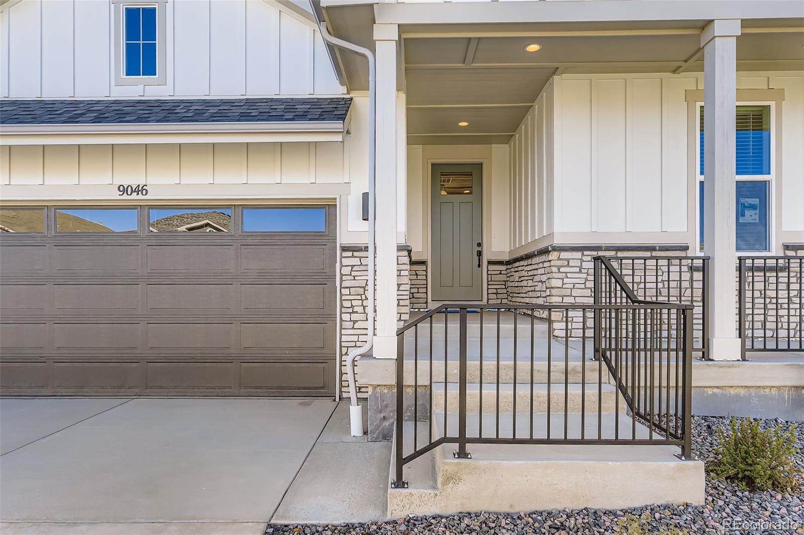MLS Image #2 for 9046 s shawnee court,aurora, Colorado