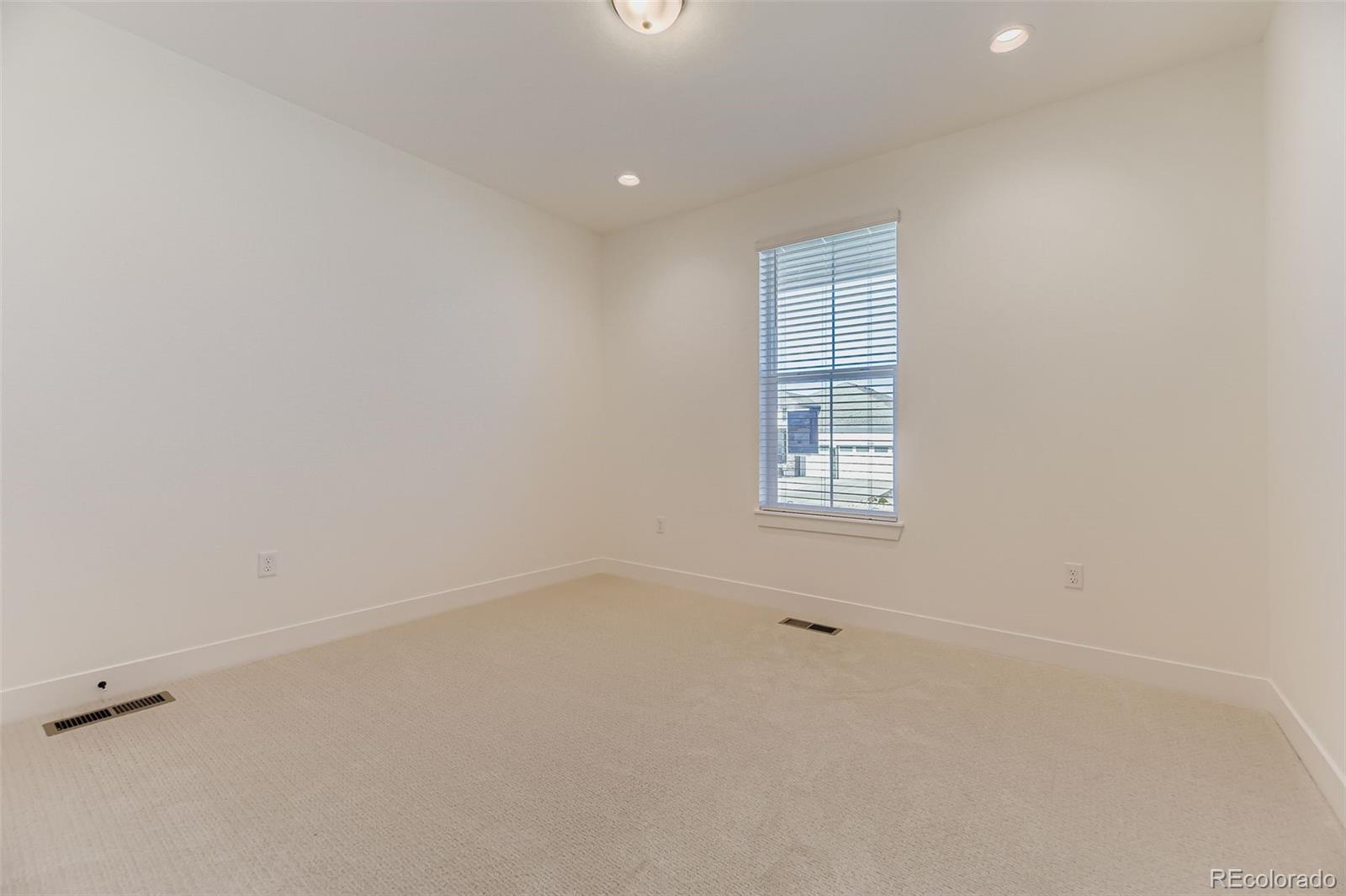 MLS Image #20 for 9046 s shawnee court,aurora, Colorado