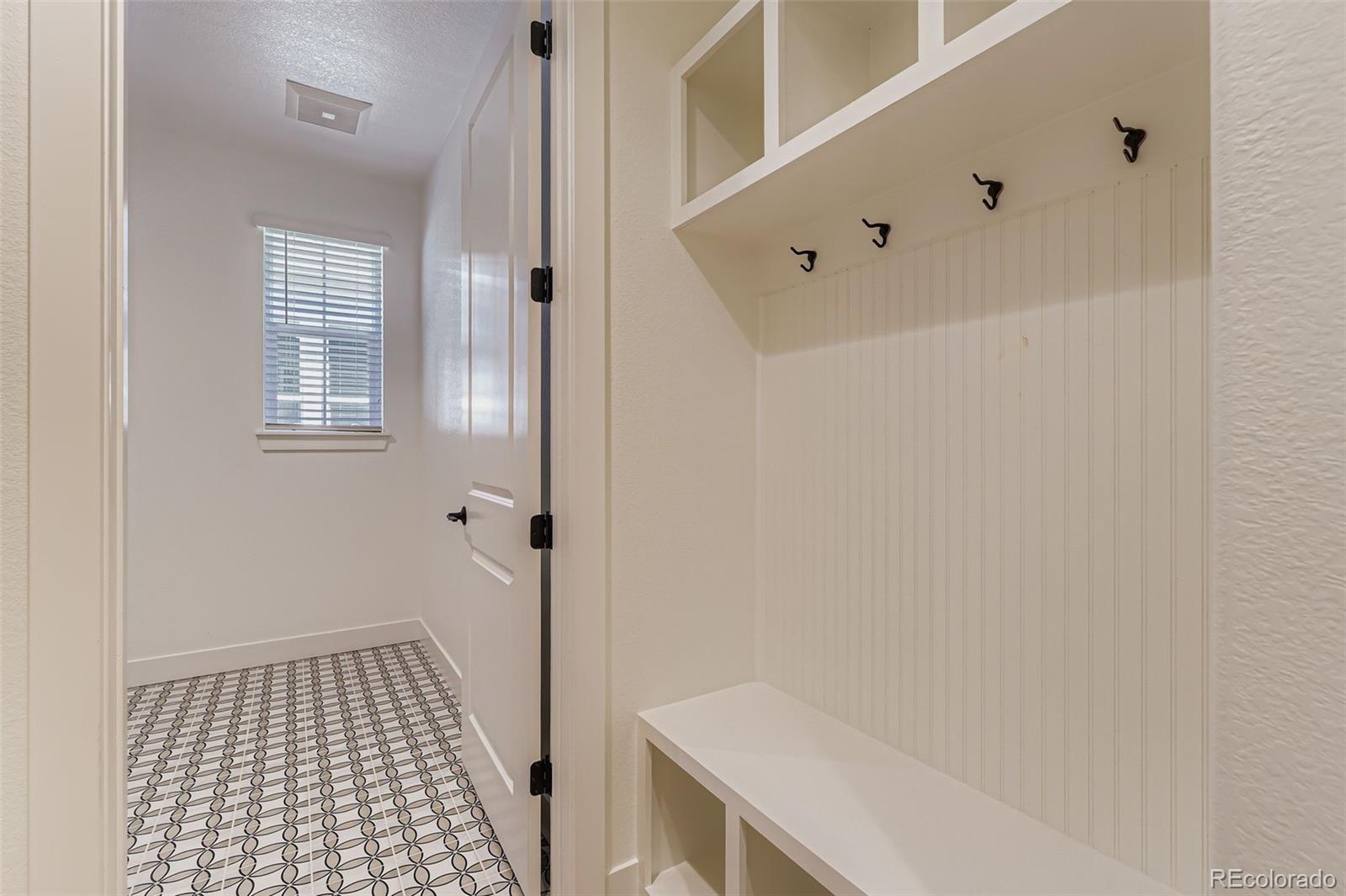 MLS Image #22 for 9046 s shawnee court,aurora, Colorado