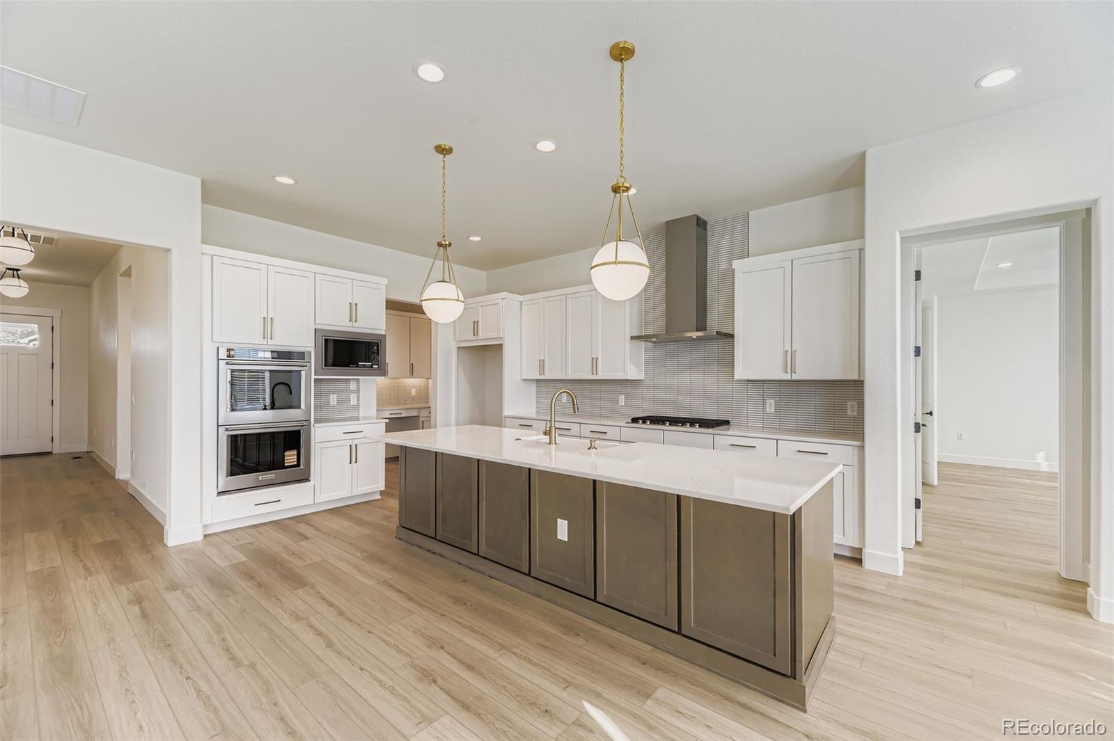 MLS Image #7 for 9046 s shawnee court,aurora, Colorado