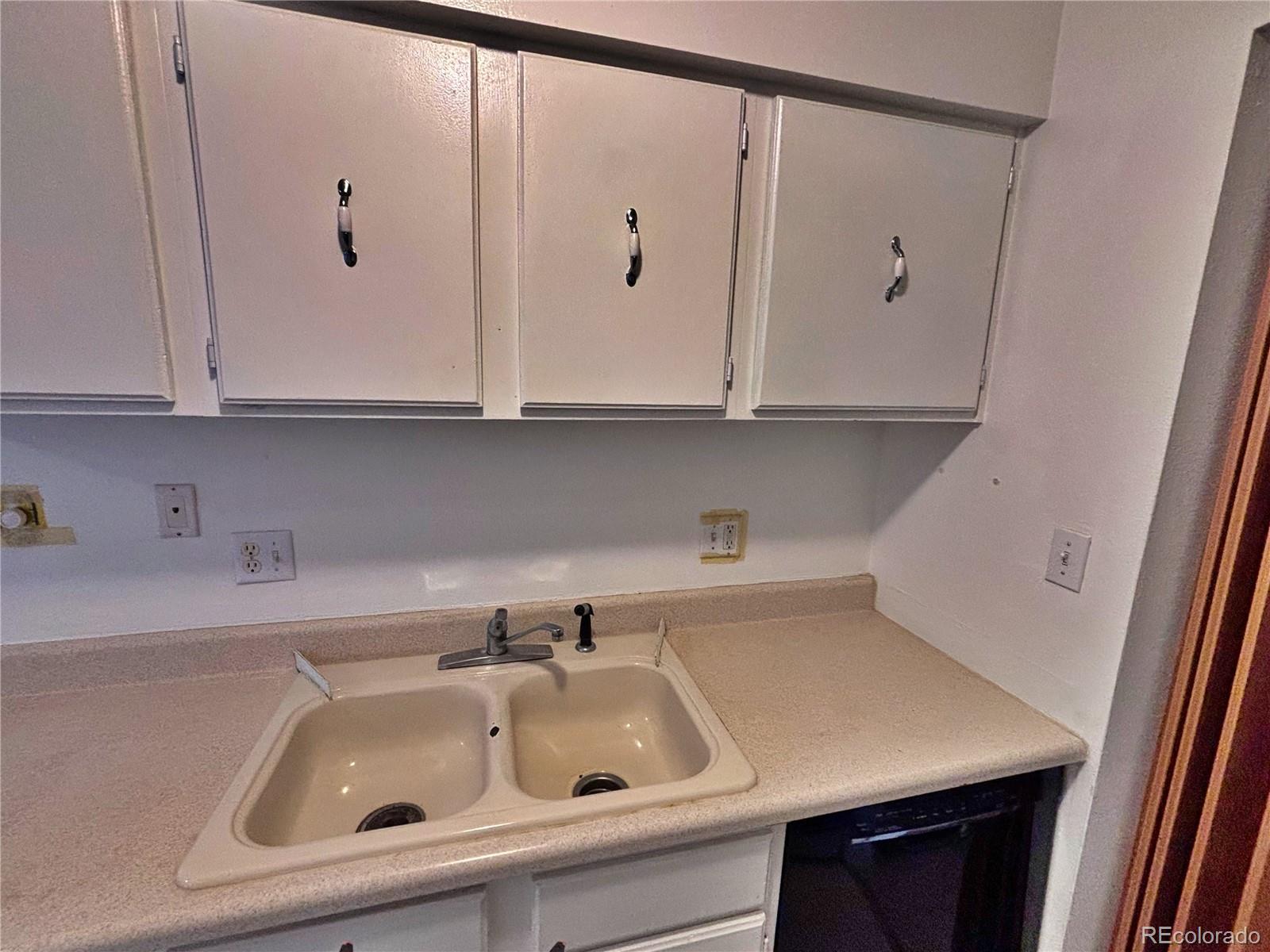 MLS Image #9 for 7755 e quincy ,denver, Colorado
