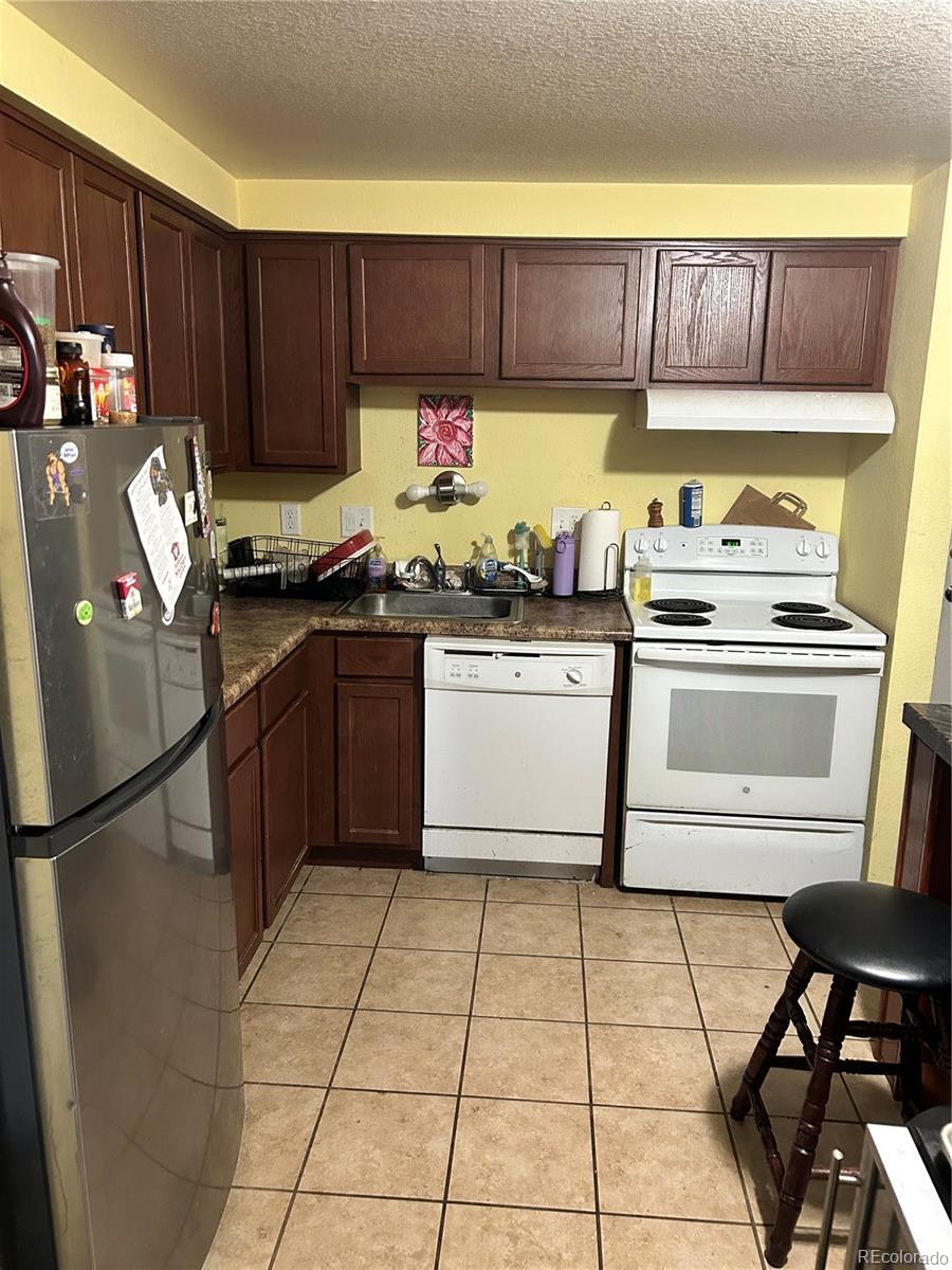 MLS Image #3 for 8824 e florida avenue 105,denver, Colorado