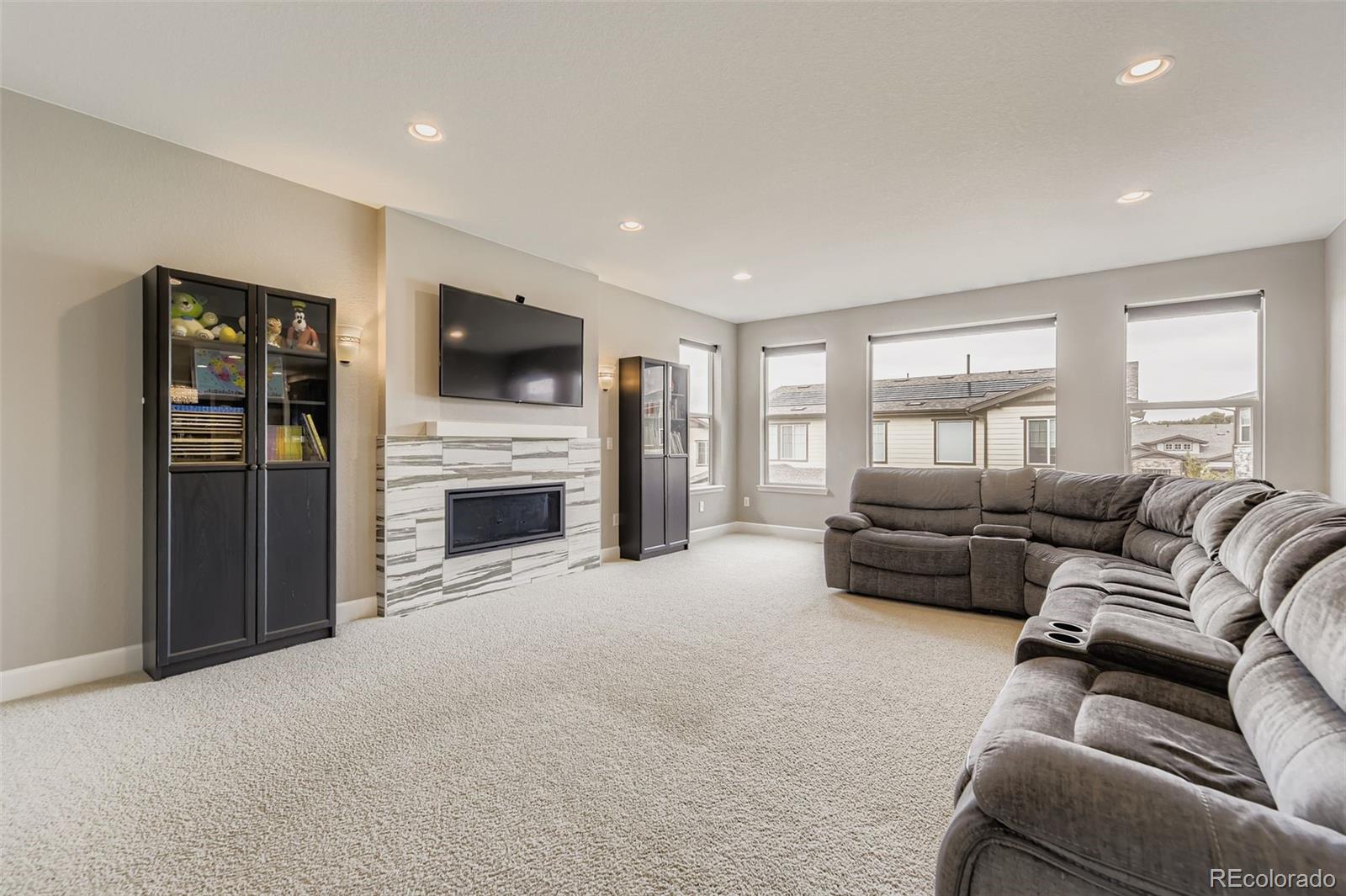 MLS Image #3 for 7994 s kewaunee street,aurora, Colorado