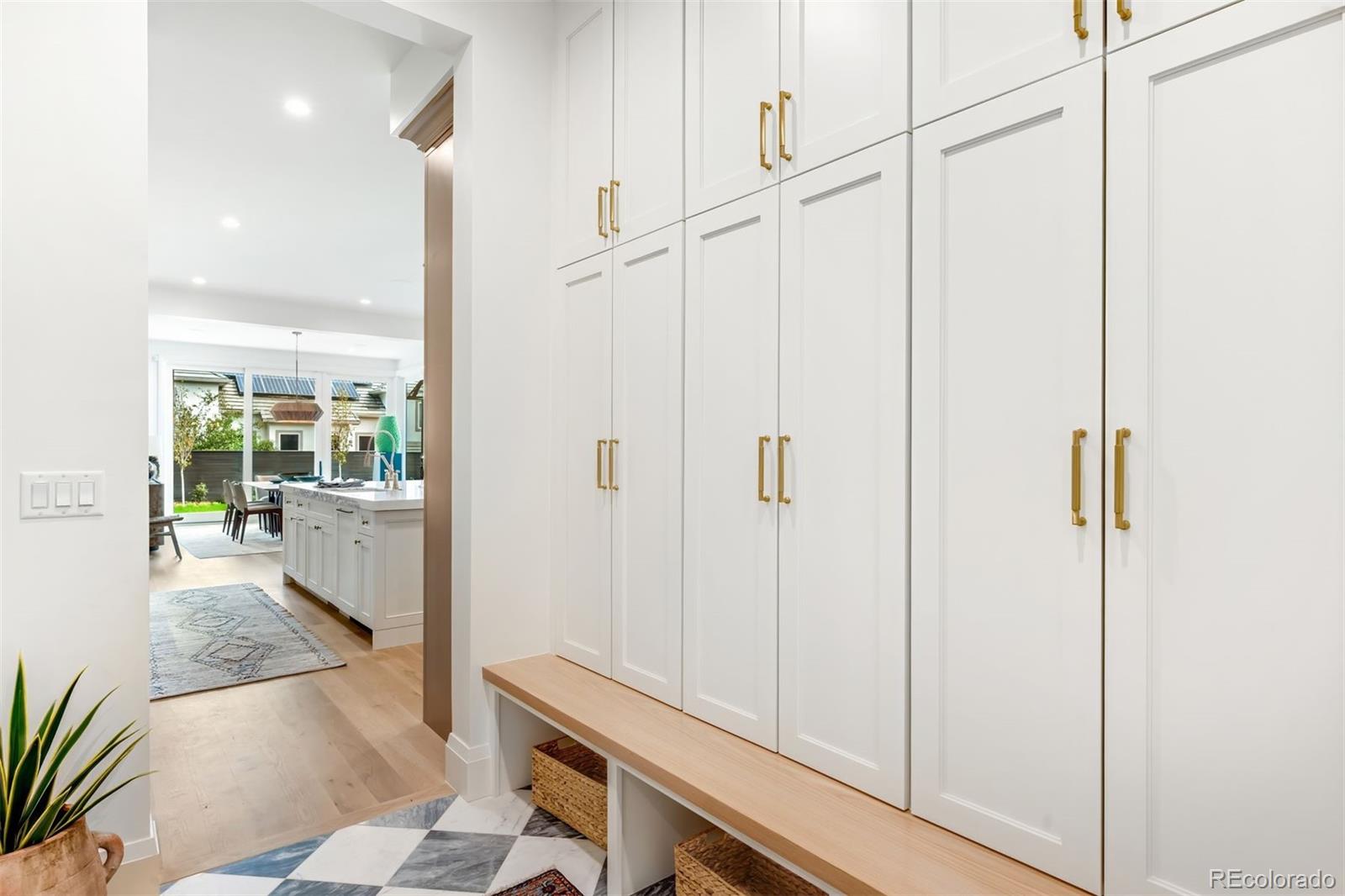 MLS Image #10 for 2655 e cedar avenue,denver, Colorado