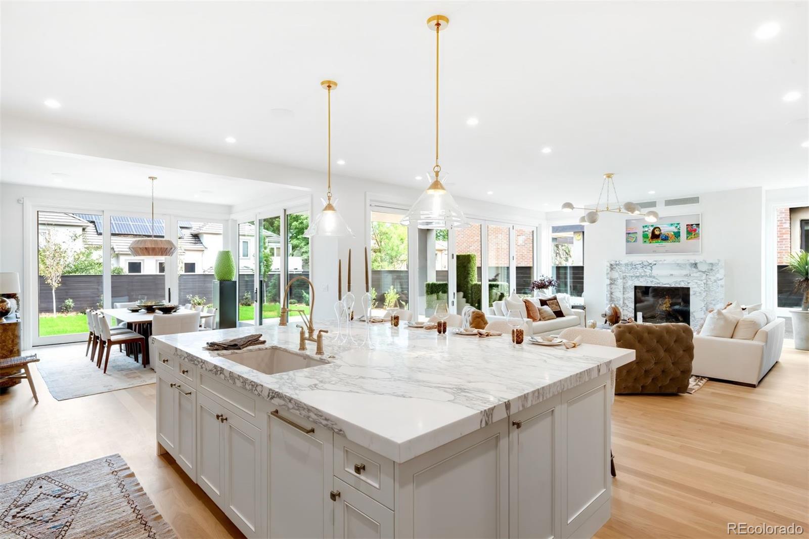 MLS Image #4 for 2655 e cedar avenue,denver, Colorado