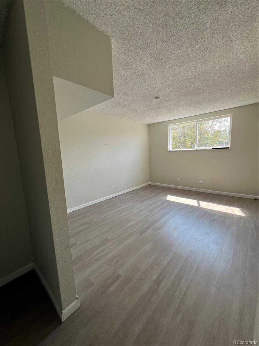 MLS Image #11 for 2375 s linden court,denver, Colorado