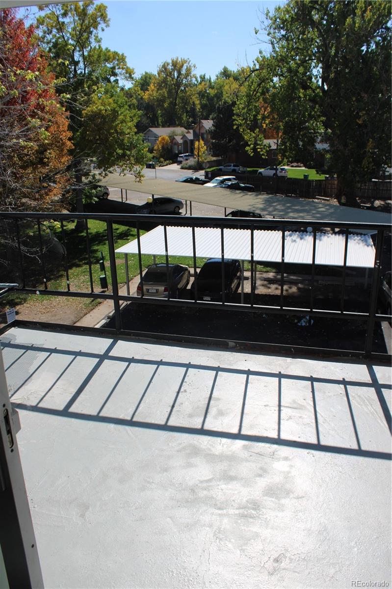 MLS Image #7 for 2375 s linden court,denver, Colorado