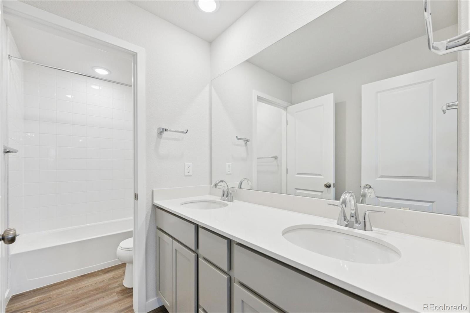 MLS Image #16 for 3719  sandreed street,dacono, Colorado