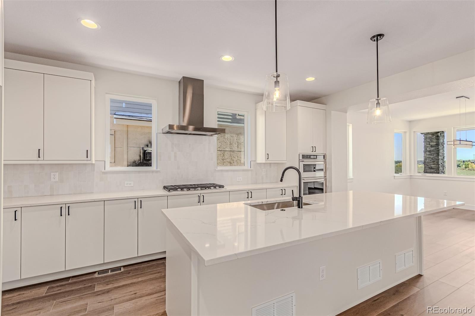 MLS Image #10 for 763  mountain drive,longmont, Colorado