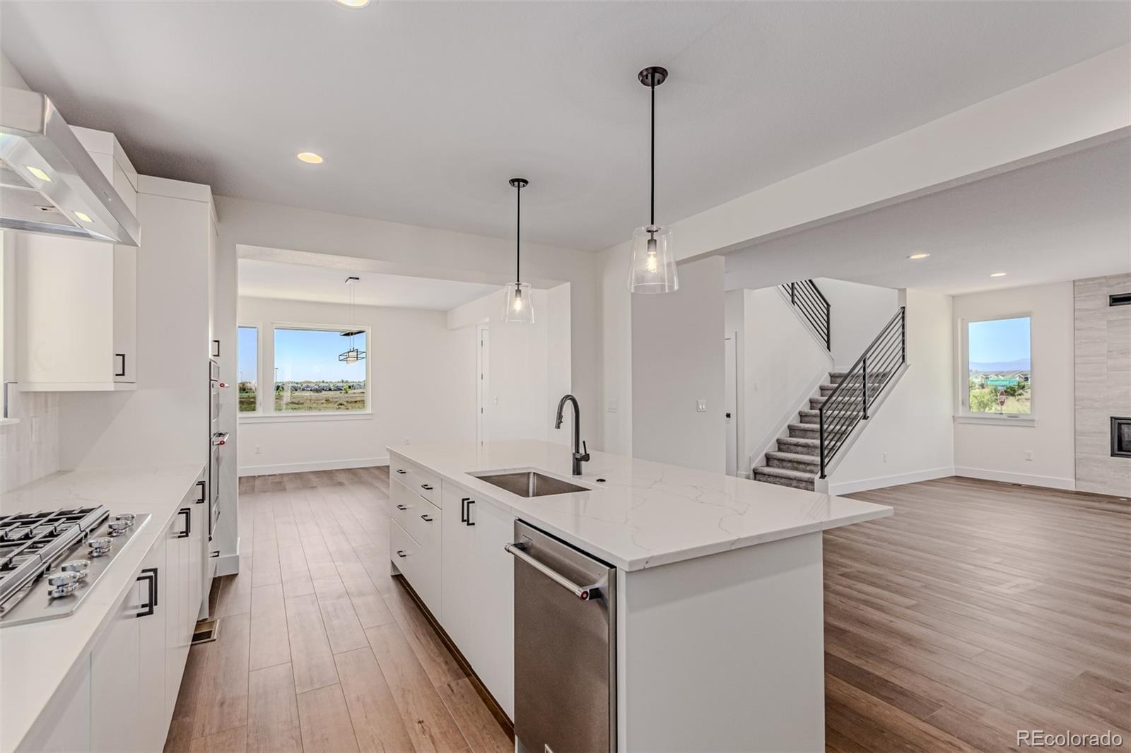 MLS Image #13 for 763  mountain drive,longmont, Colorado