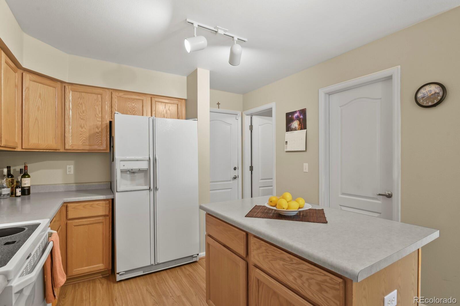 MLS Image #9 for 9663  brentwood way,broomfield, Colorado