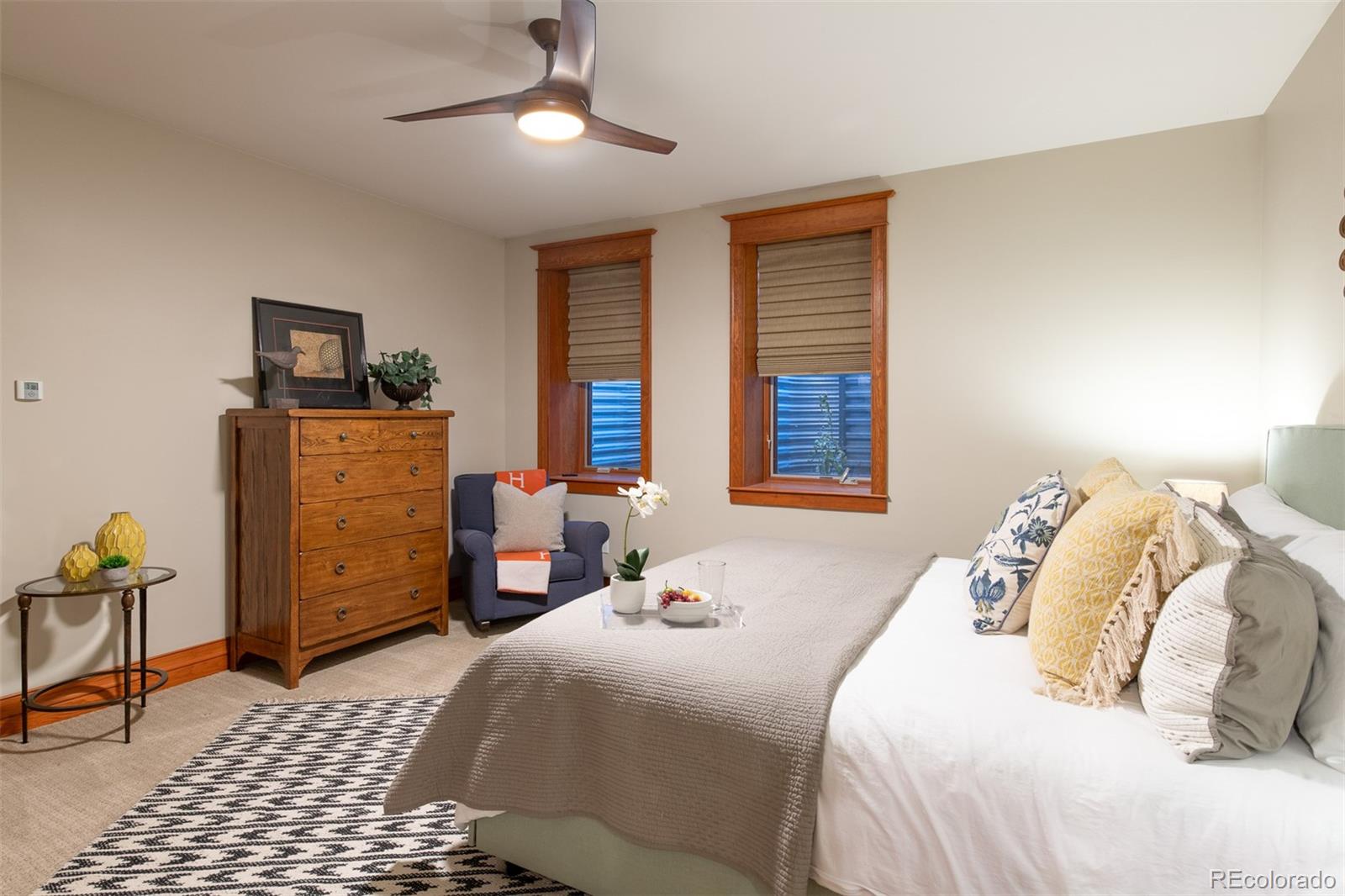 MLS Image #33 for 501 s pearl street,denver, Colorado