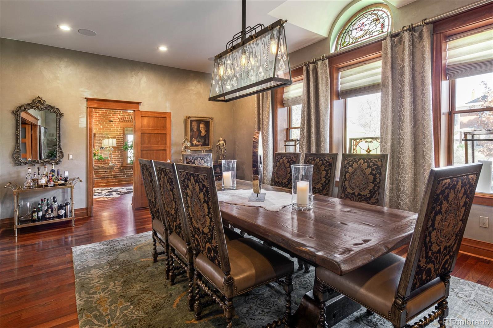 MLS Image #4 for 501 s pearl street,denver, Colorado
