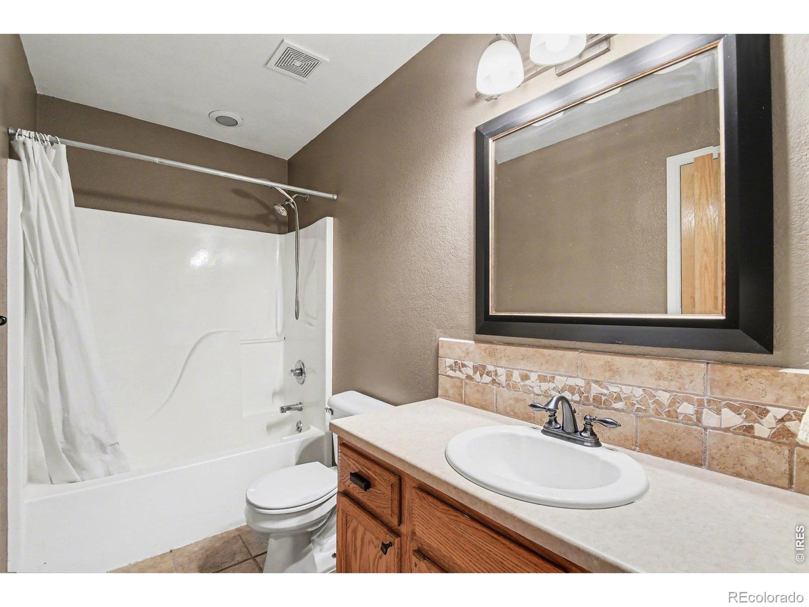 MLS Image #16 for 1506  51st avenue,greeley, Colorado