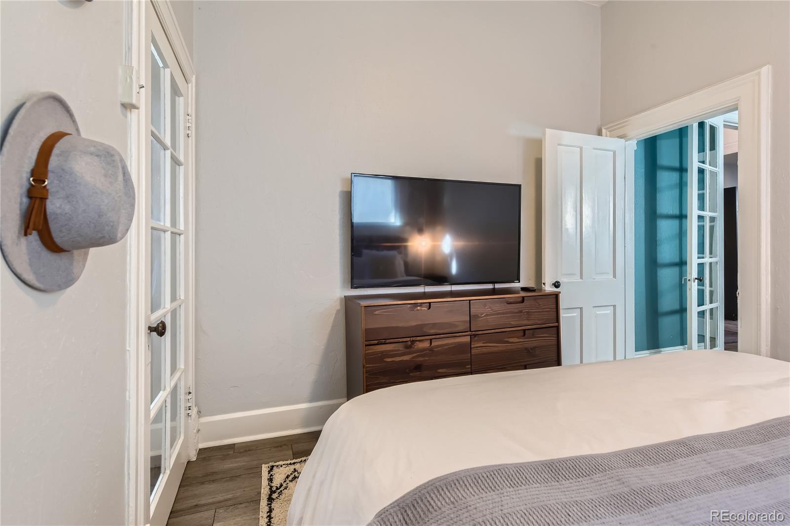 MLS Image #14 for 1227 e martin luther king jr. boulevard,denver, Colorado