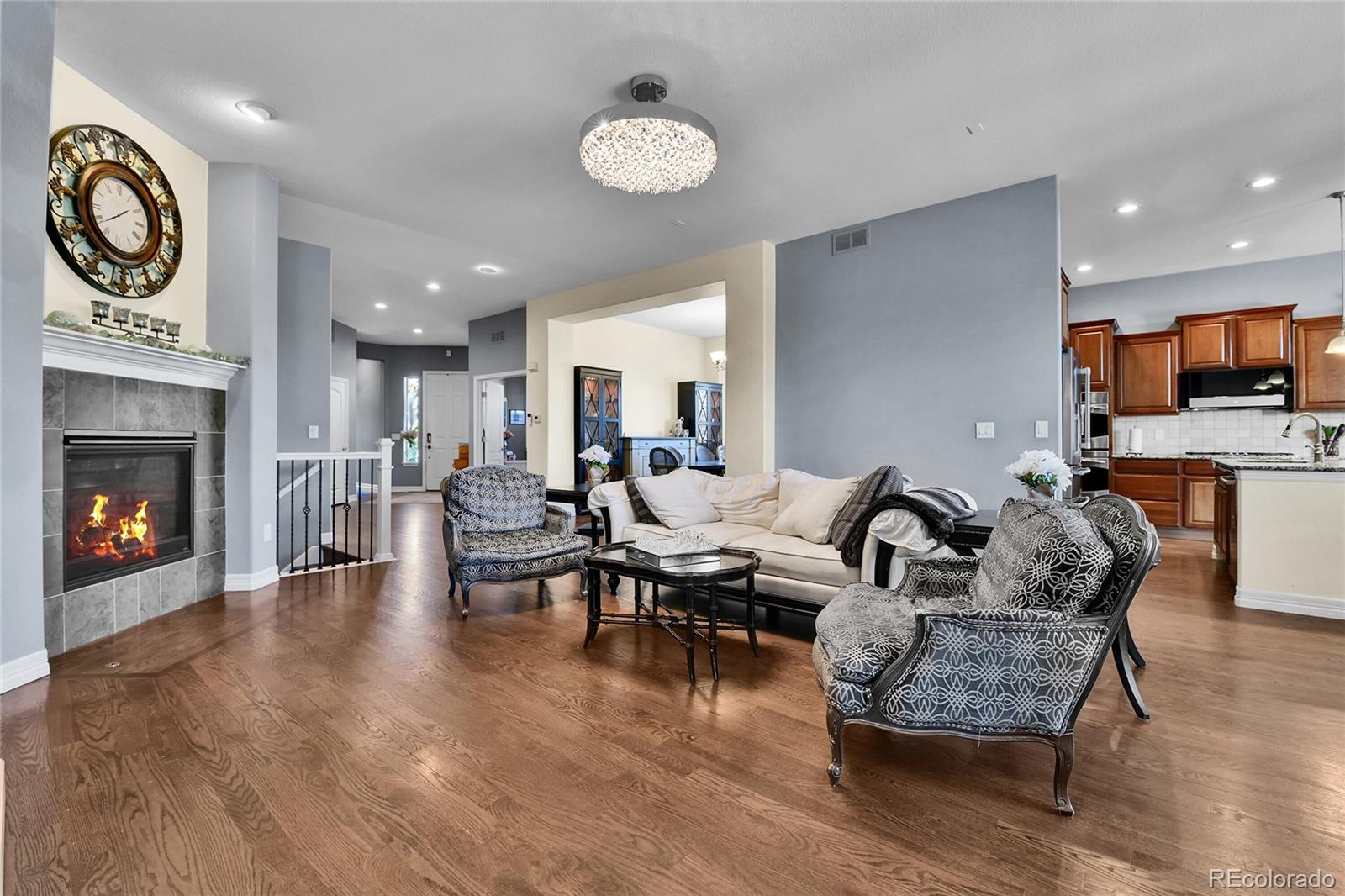 MLS Image #11 for 8200 s blackstone parkway,aurora, Colorado