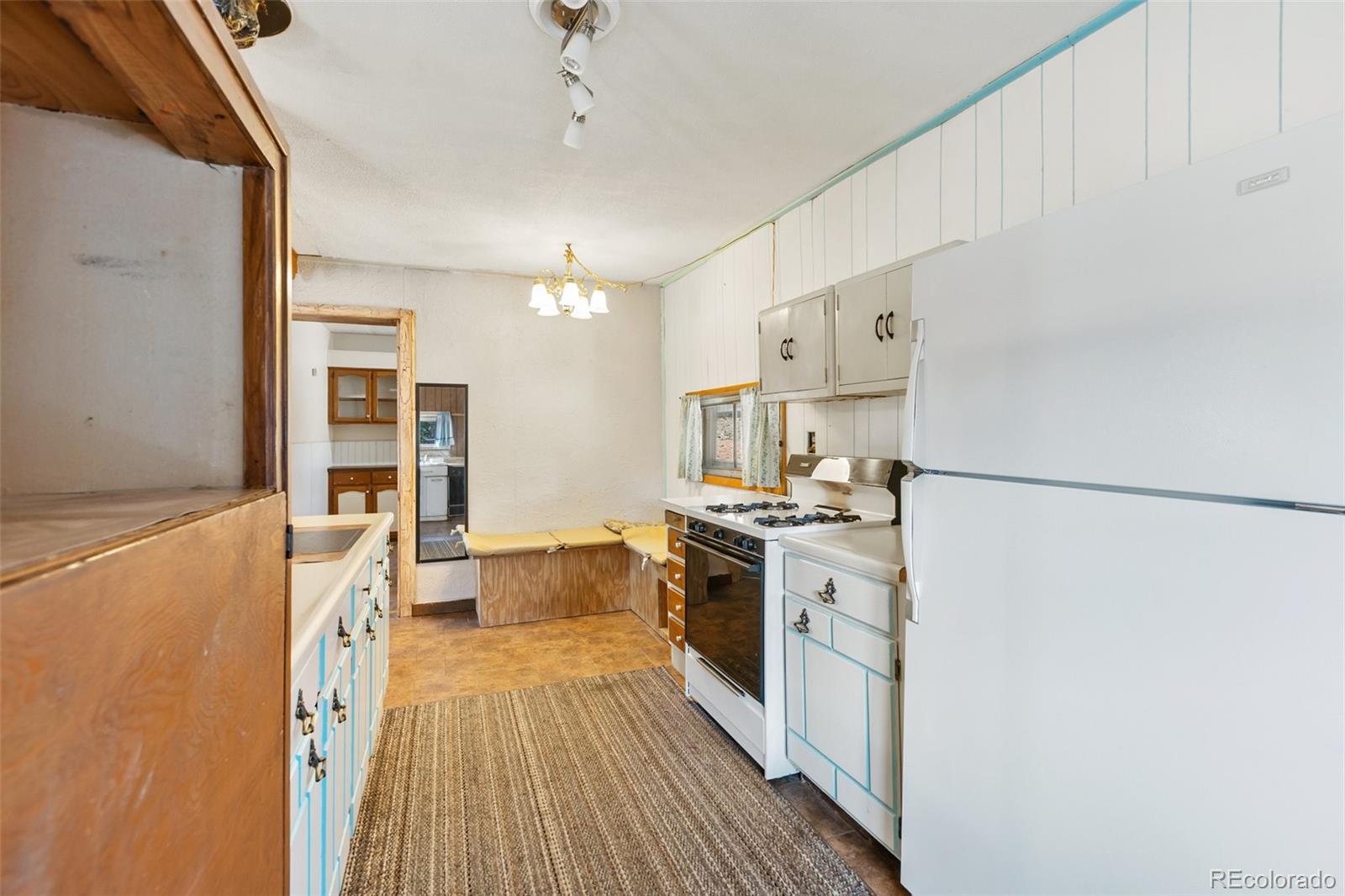 MLS Image #11 for 272  spring valley trail,florissant, Colorado