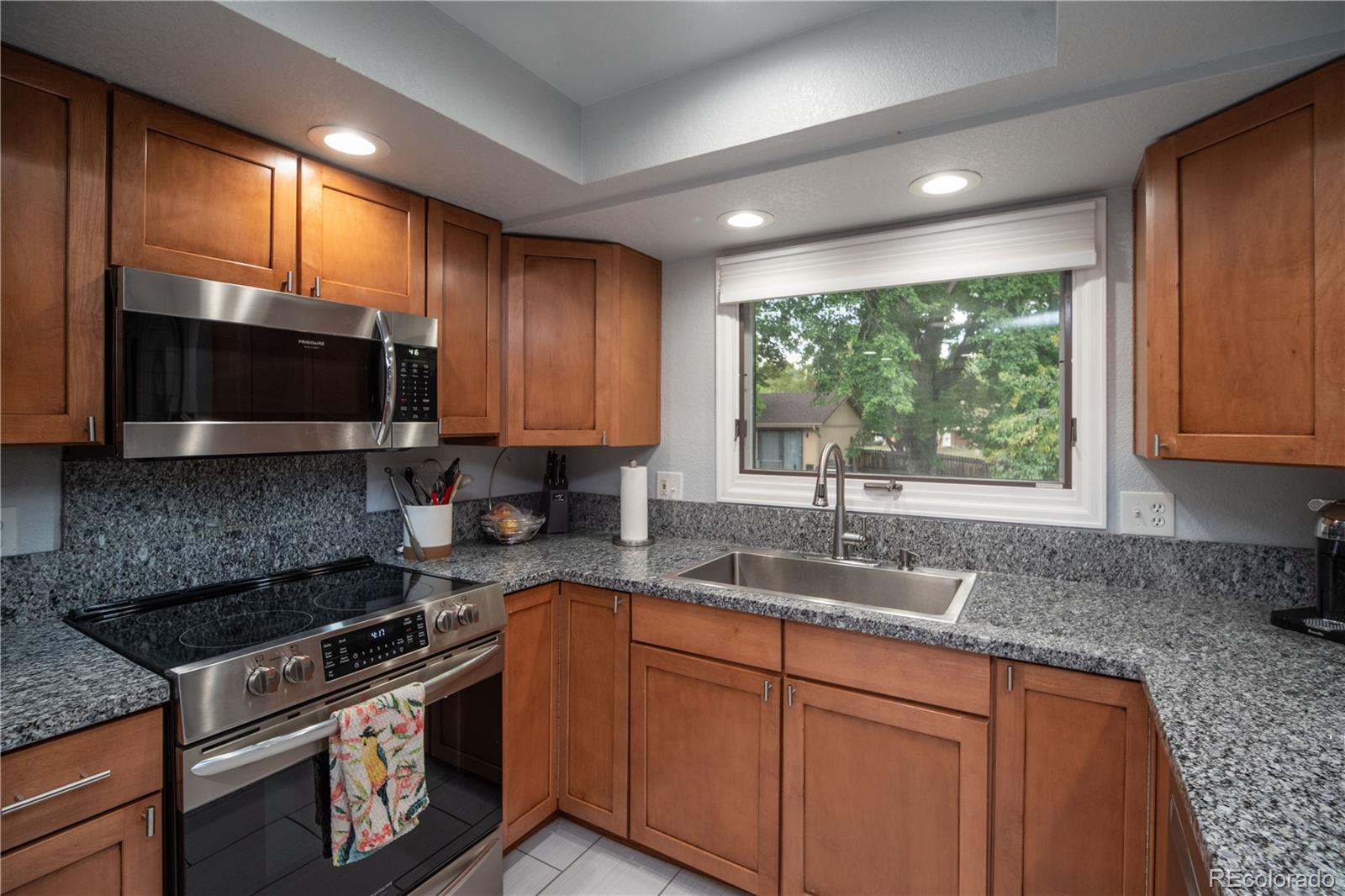 MLS Image #2 for 10879 w 65th way,arvada, Colorado
