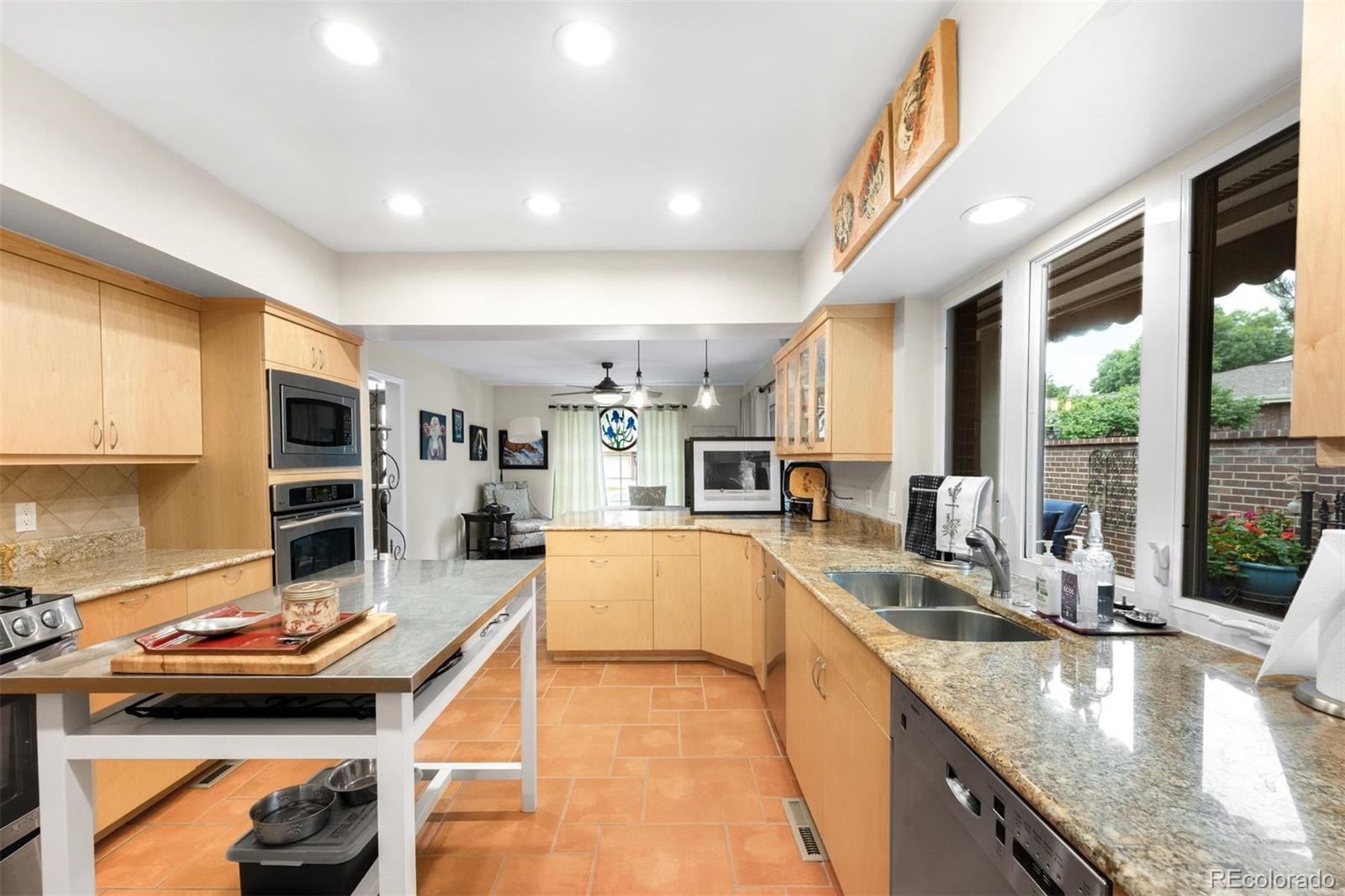 MLS Image #10 for 2800 s university boulevard 69,denver, Colorado