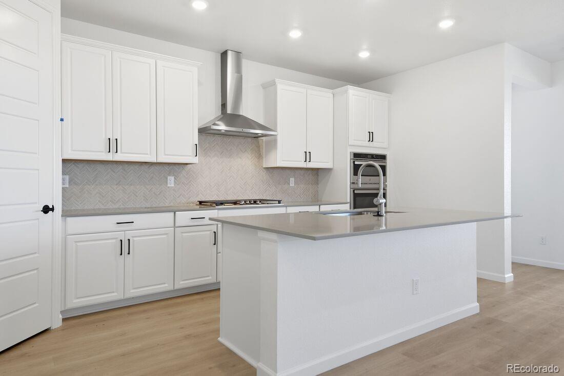MLS Image #3 for 8872  pennycress drive,littleton, Colorado