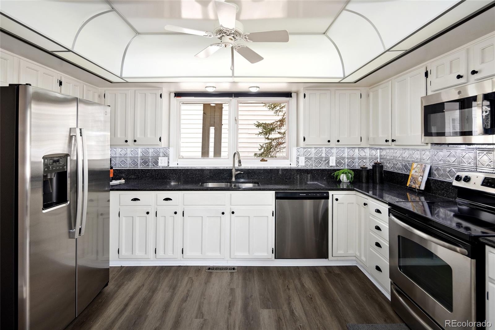 MLS Image #13 for 4505 s yosemite street,denver, Colorado