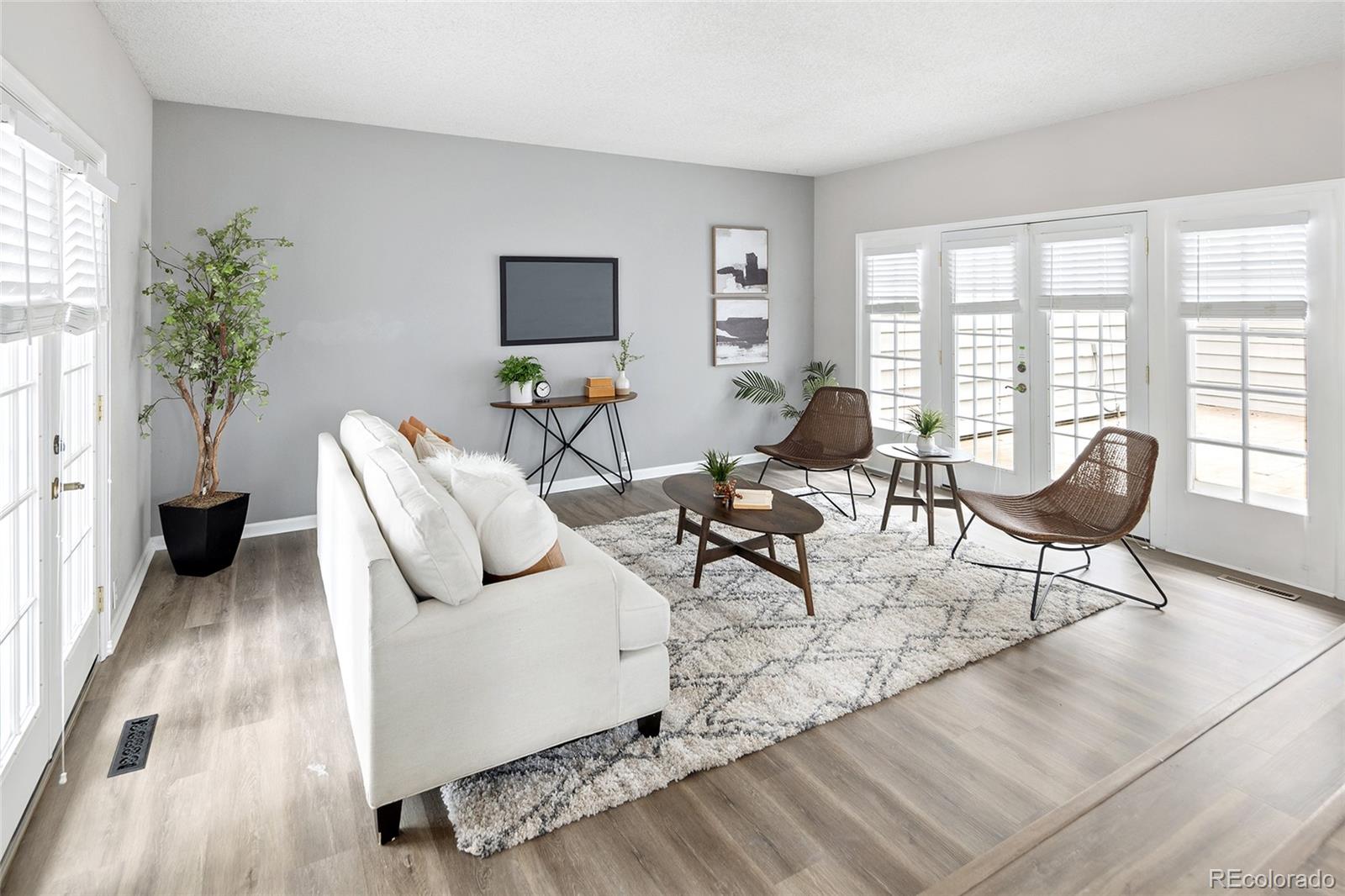 MLS Image #17 for 4505 s yosemite street,denver, Colorado