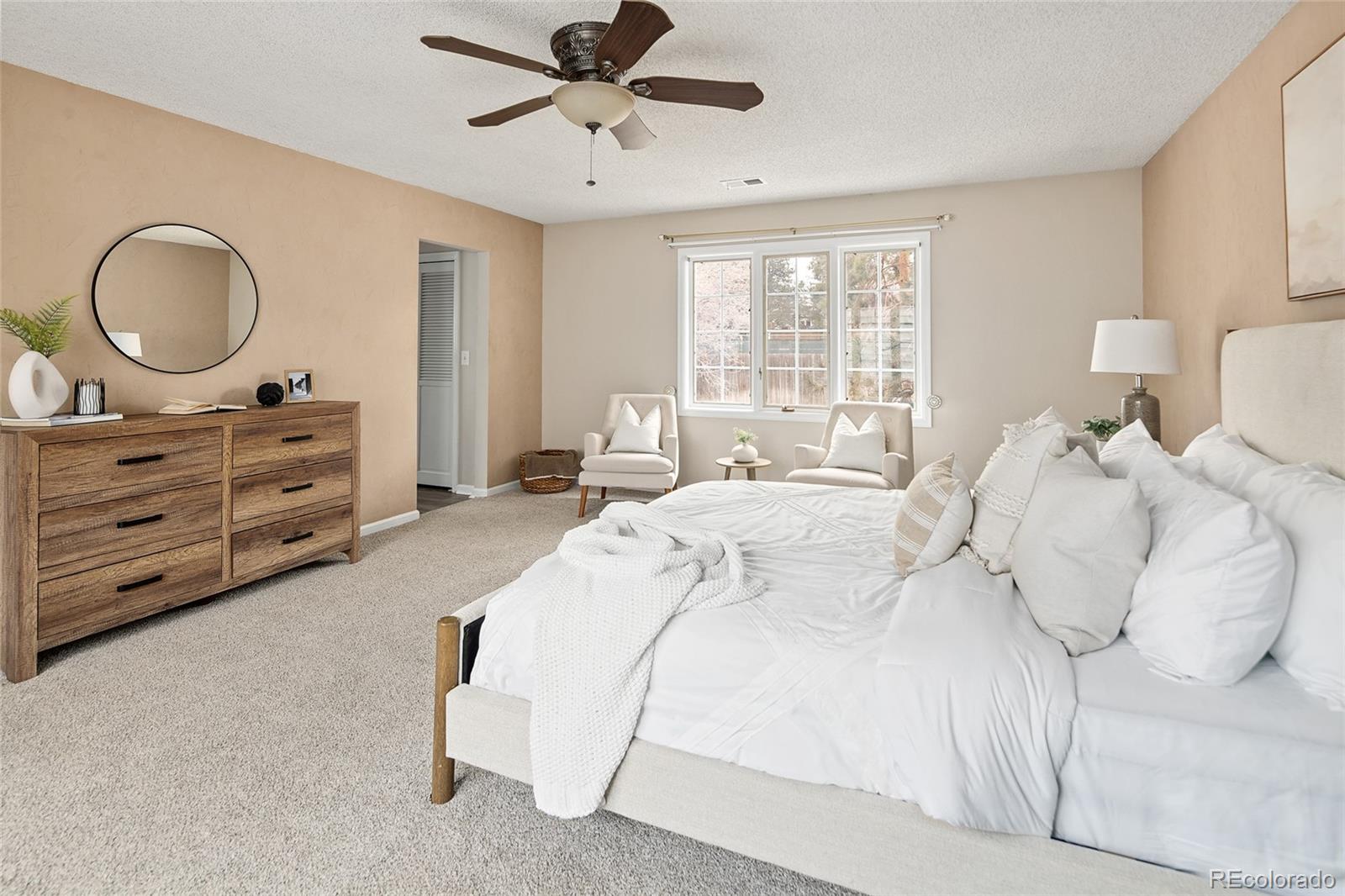 MLS Image #26 for 4505 s yosemite street,denver, Colorado
