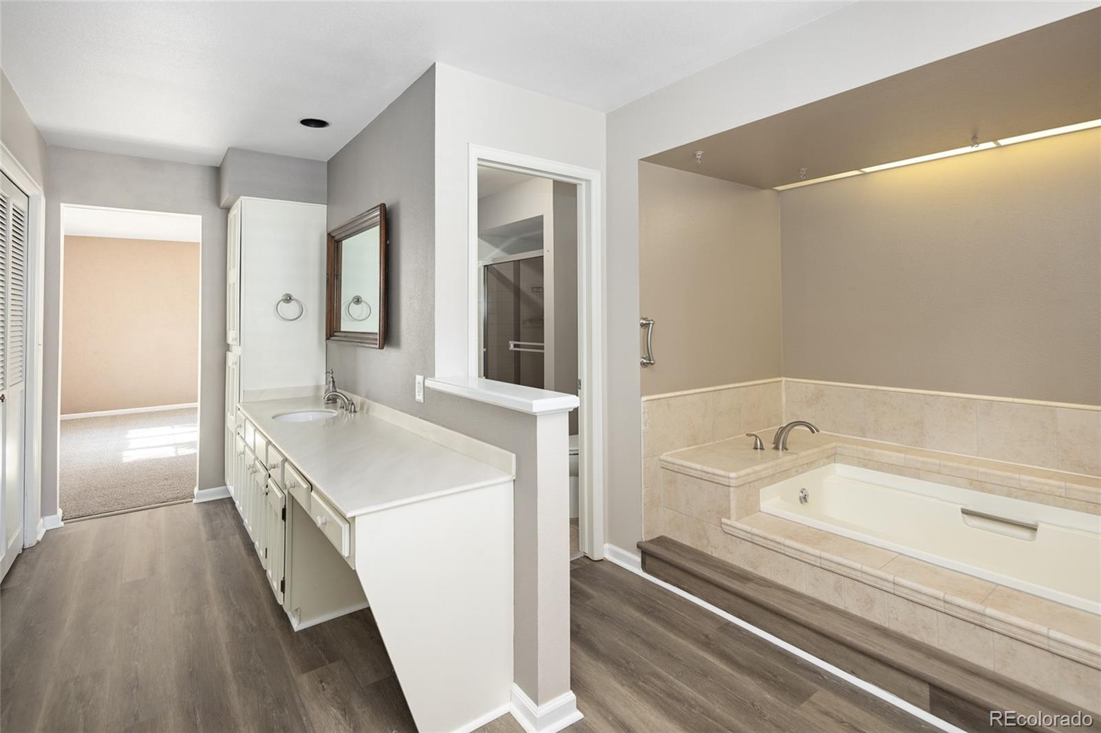 MLS Image #28 for 4505 s yosemite street,denver, Colorado