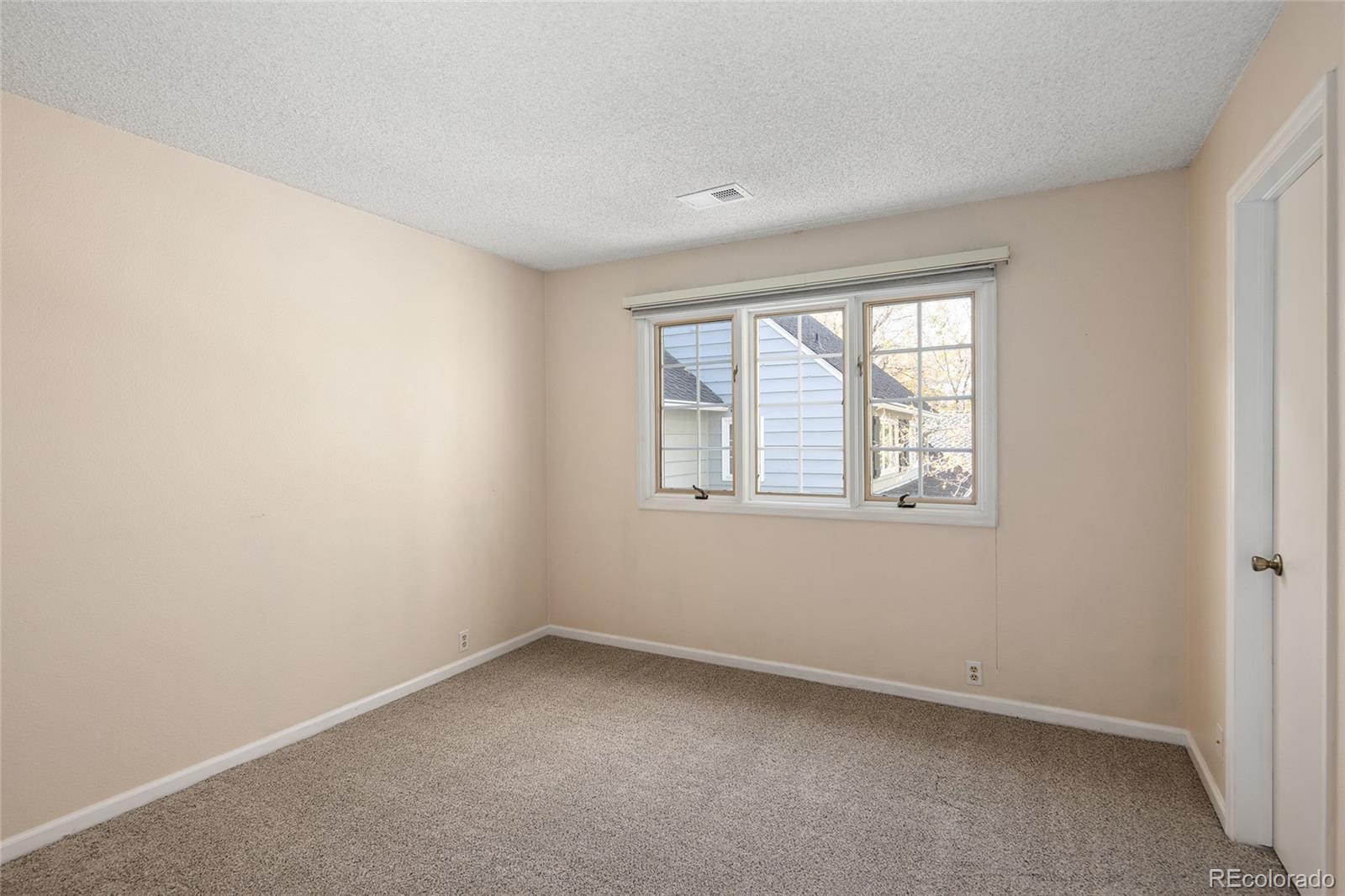 MLS Image #33 for 4505 s yosemite street,denver, Colorado