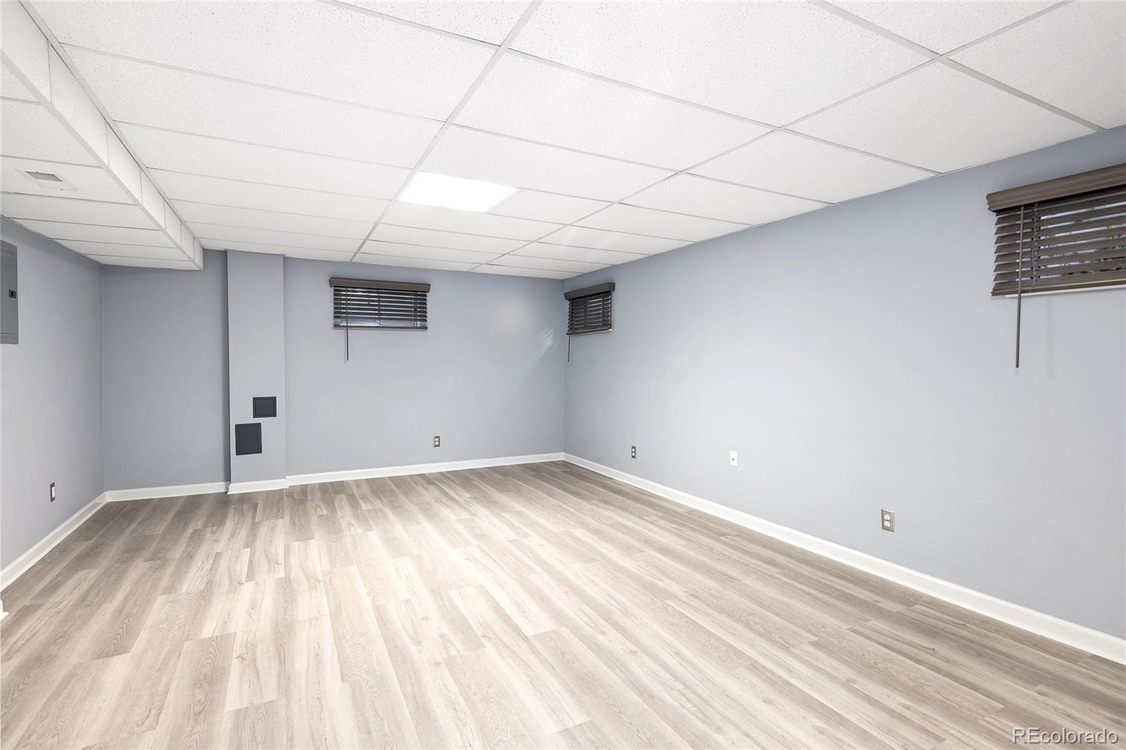 MLS Image #34 for 4505 s yosemite street,denver, Colorado