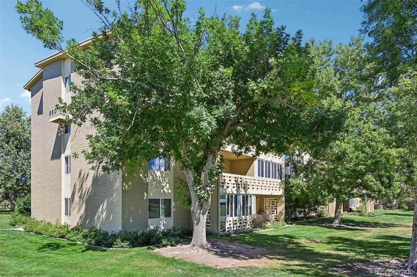 MLS Image #25 for 650 s alton way,denver, Colorado